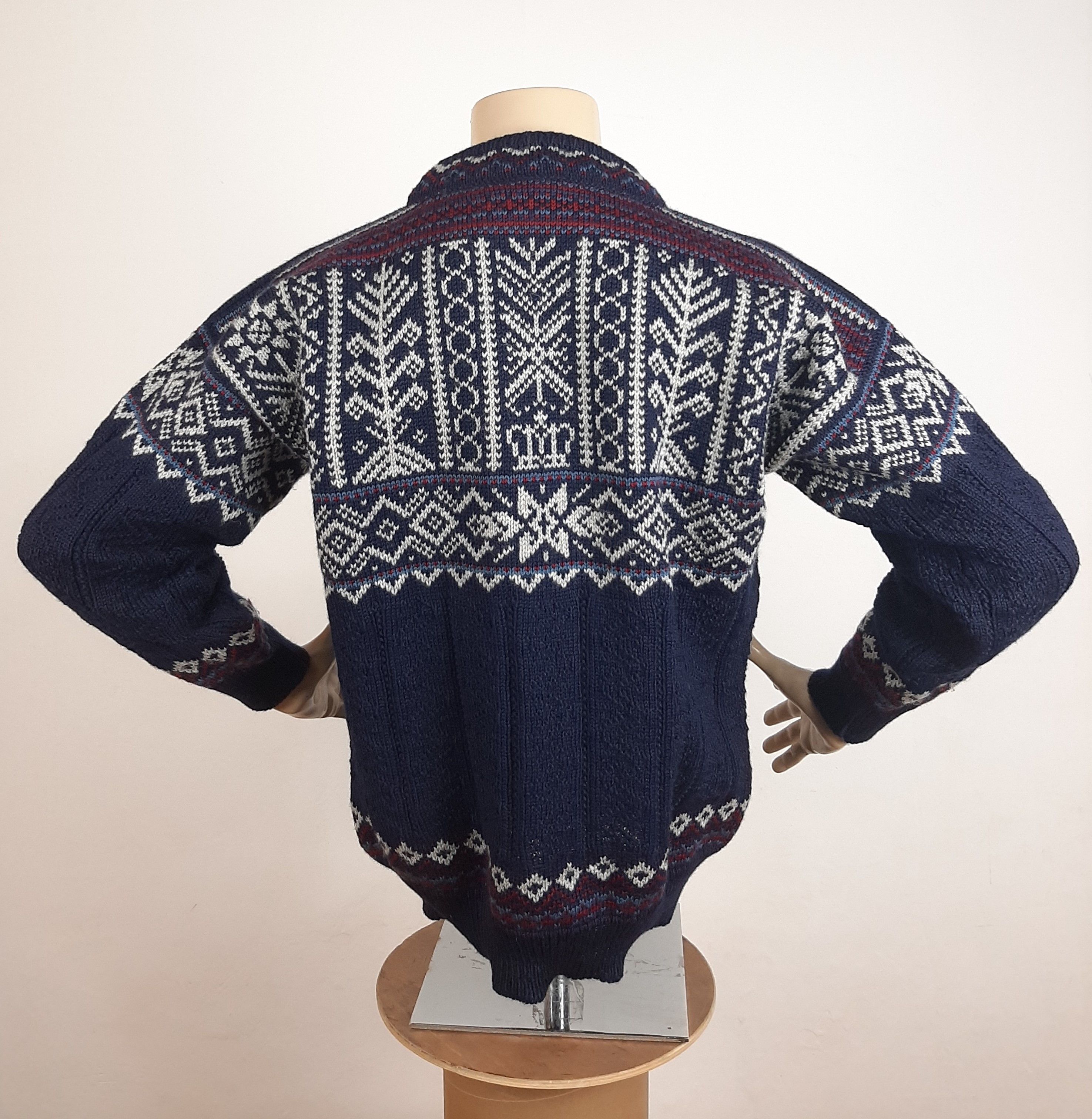 Dale Of Norway Vintage Dale of Norway Trondheim 1997 Jumper Navy Men's M Size US M / EU 48-50 / 2 - 4 Thumbnail