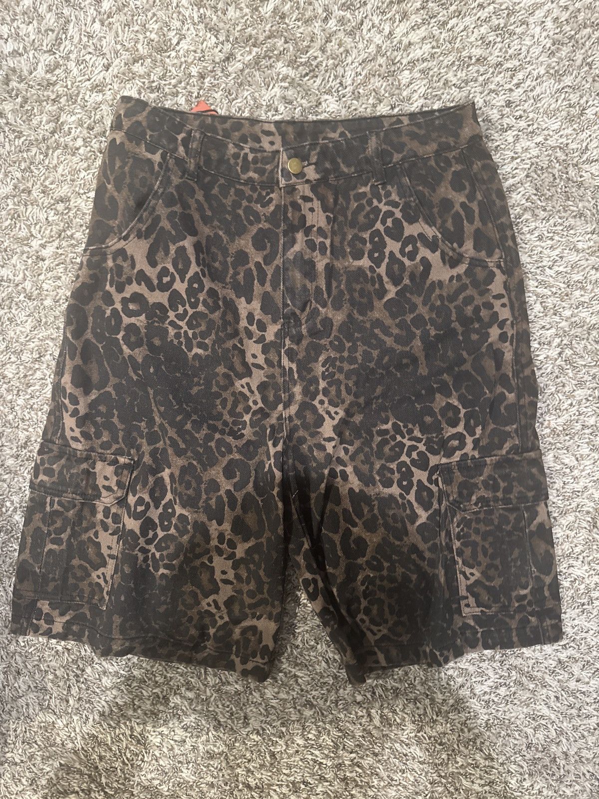 Other Wicked Valley Cheetah Shorts Size US 32 / EU 48 - 1 Thumbnail