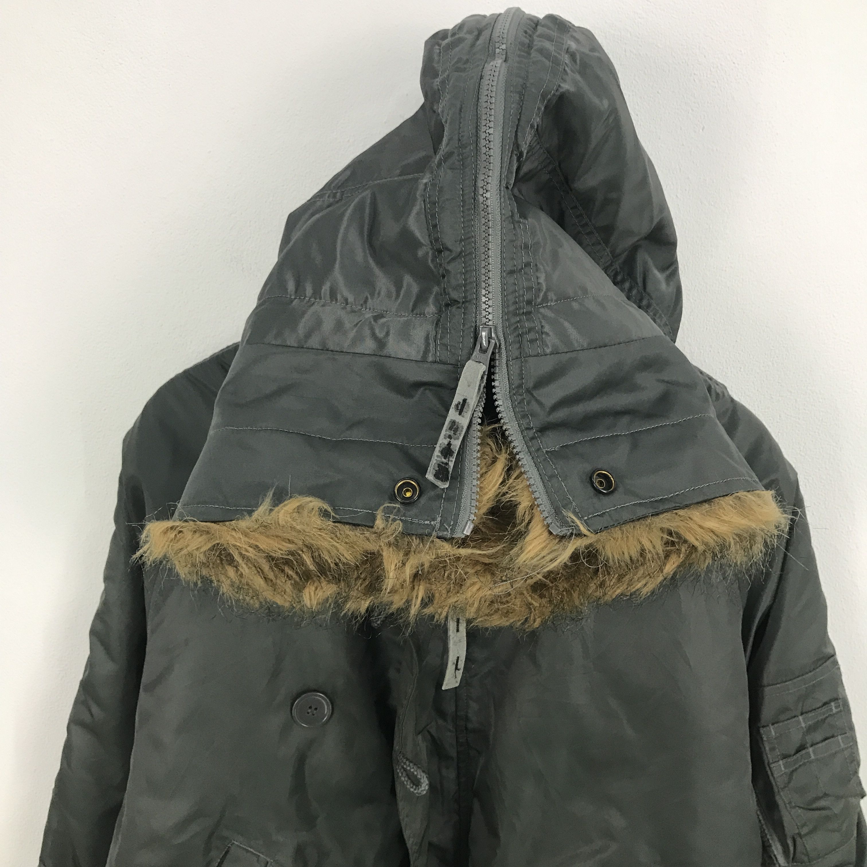 Alpha Industries Rare Alpha industries Heavy Zipper Jacket Fur Hoodie Size US L / EU 52-54 / 3 - 3 Thumbnail