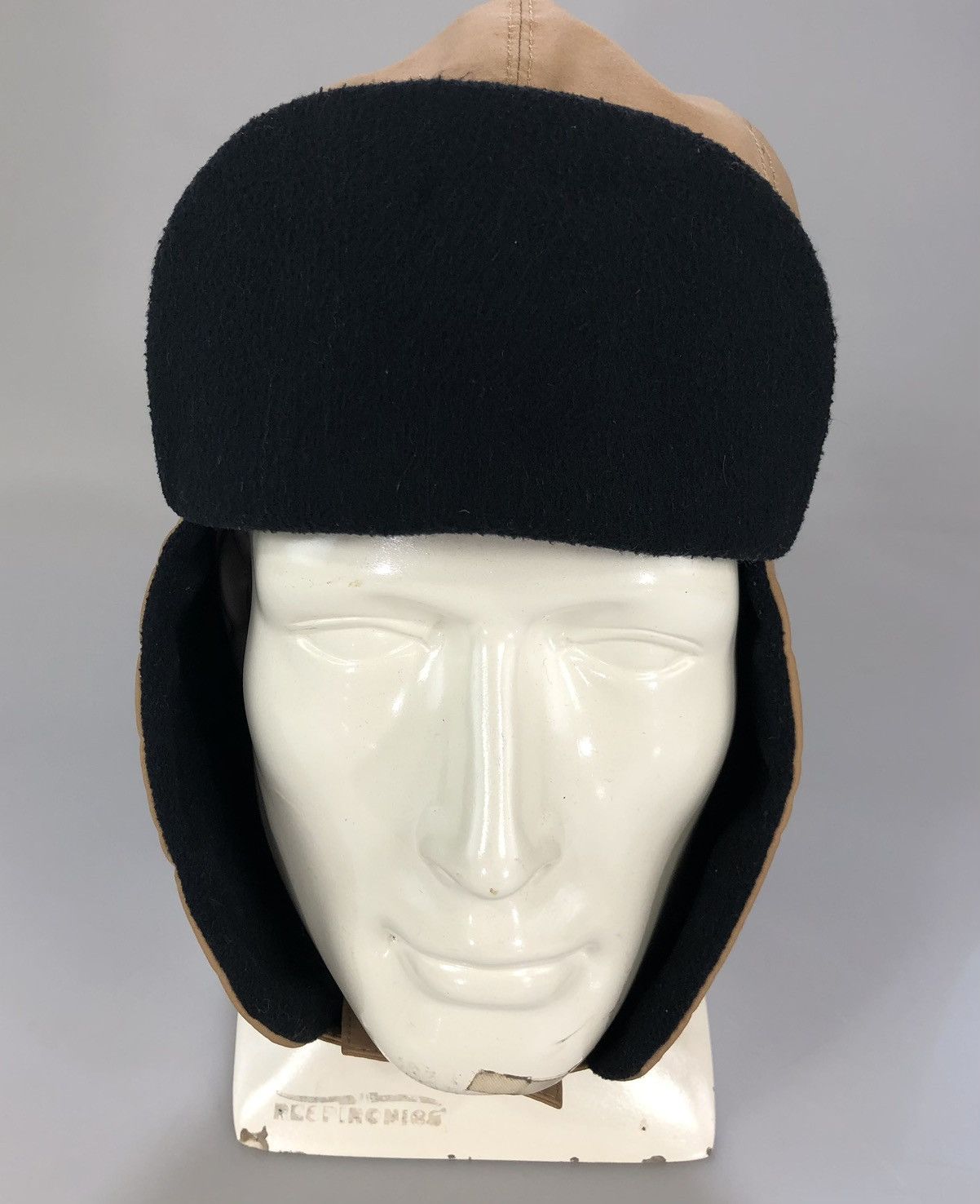 Prada Prada brown techno logo insulated trapper cap NWT Size ONE SIZE - 6 Thumbnail