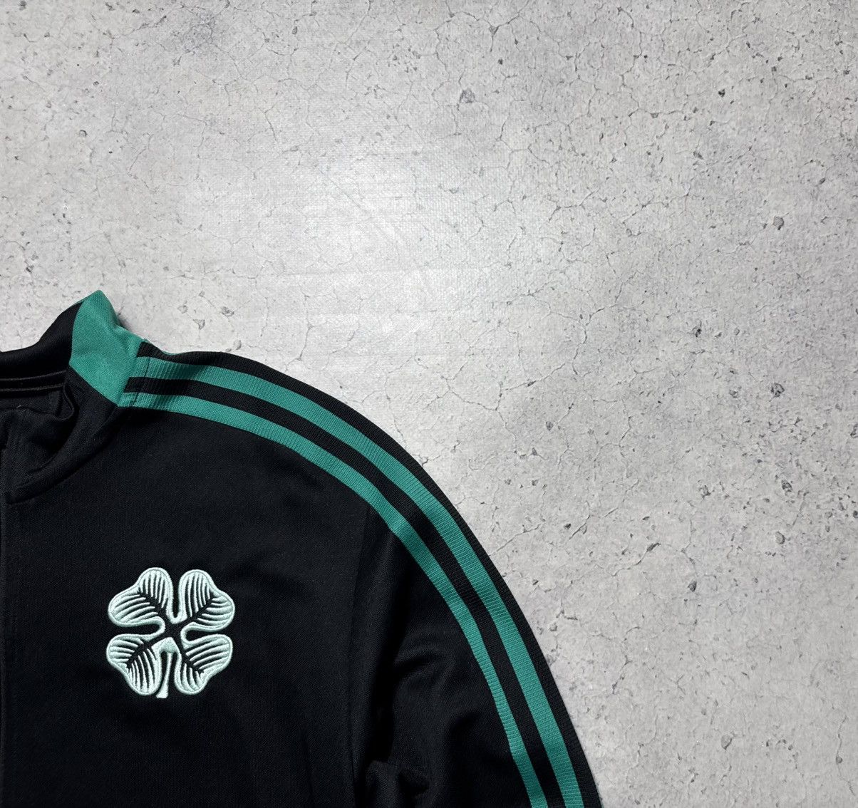 Adidas Adidas FC Celtic Football Track Suit Jacket & Pants Size US M / EU 48-50 / 2 - 5 Thumbnail