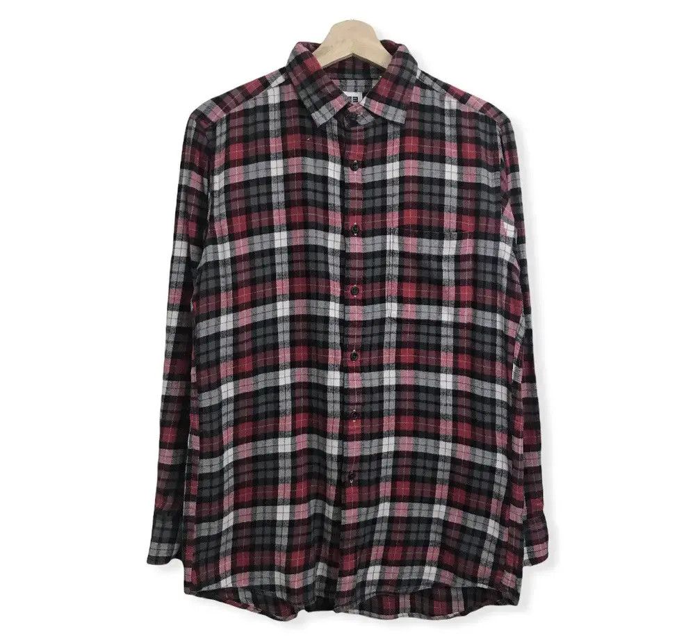 Flannel Japanese Brand Uniqlo Plaid Tartan Flannel Shirt Size US M / EU 48-50 / 2 - 1 Thumbnail