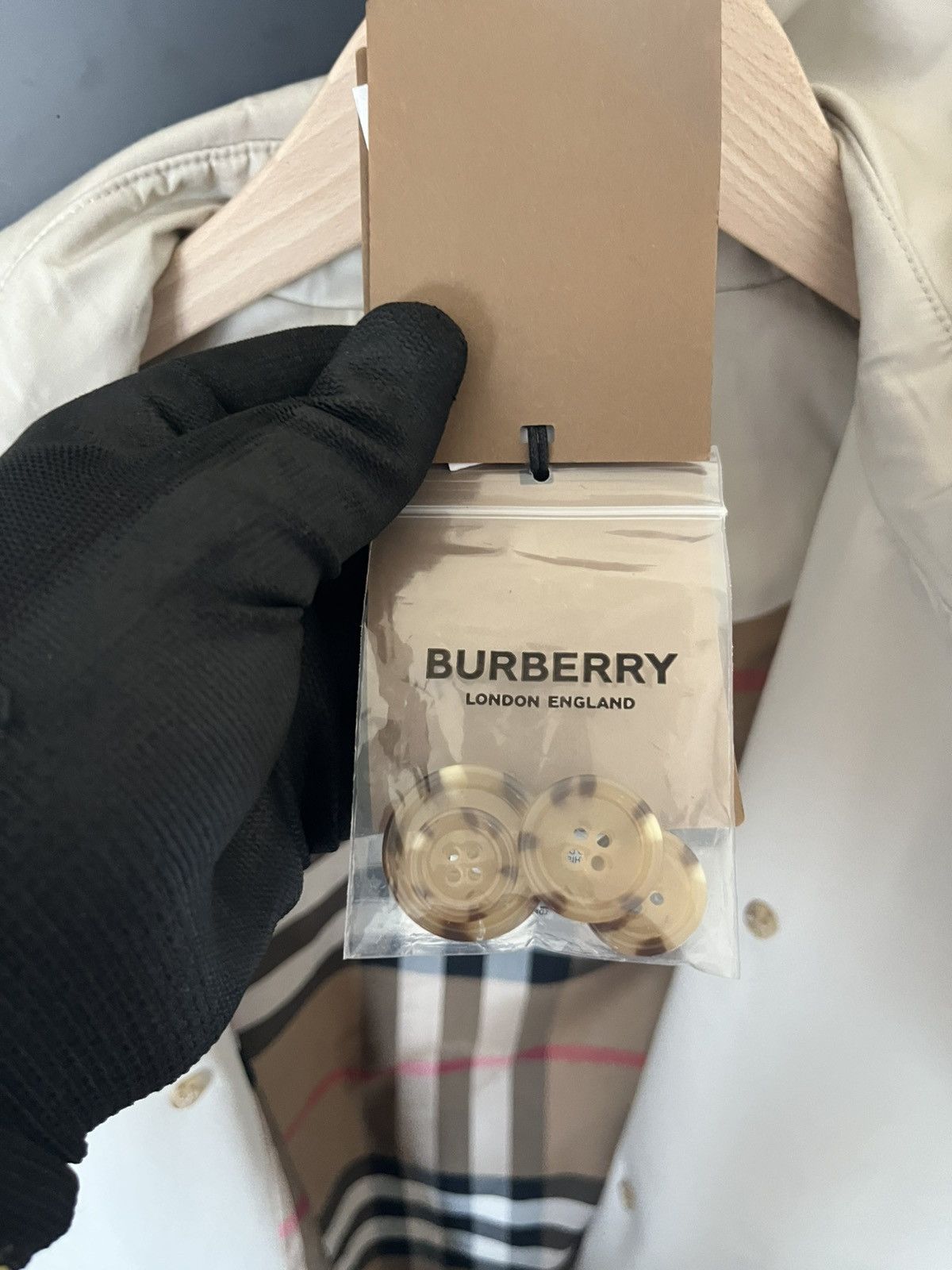 Burberry Burberry Hillington Trench Coat Stone Size M / US 6-8 / IT 42-44 - 19 Thumbnail
