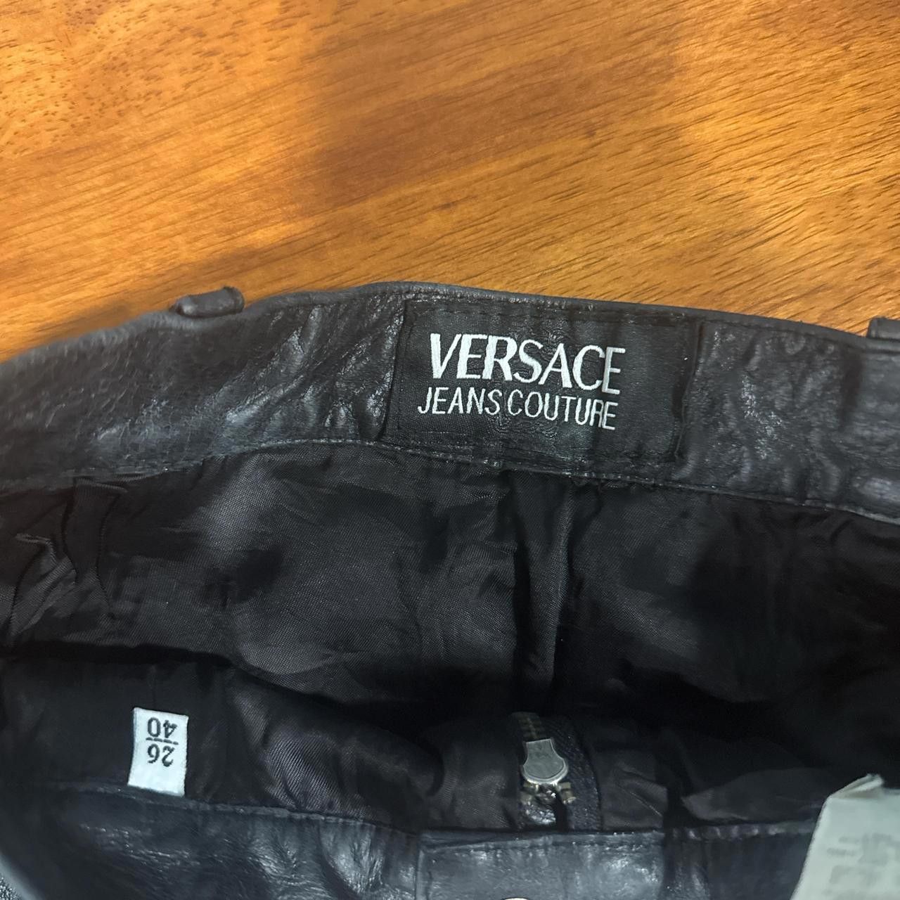 Designer Versace Jeans Couture Black Leather Mini Skirt Size 28" / US 6 / IT 42 - 2 Thumbnail