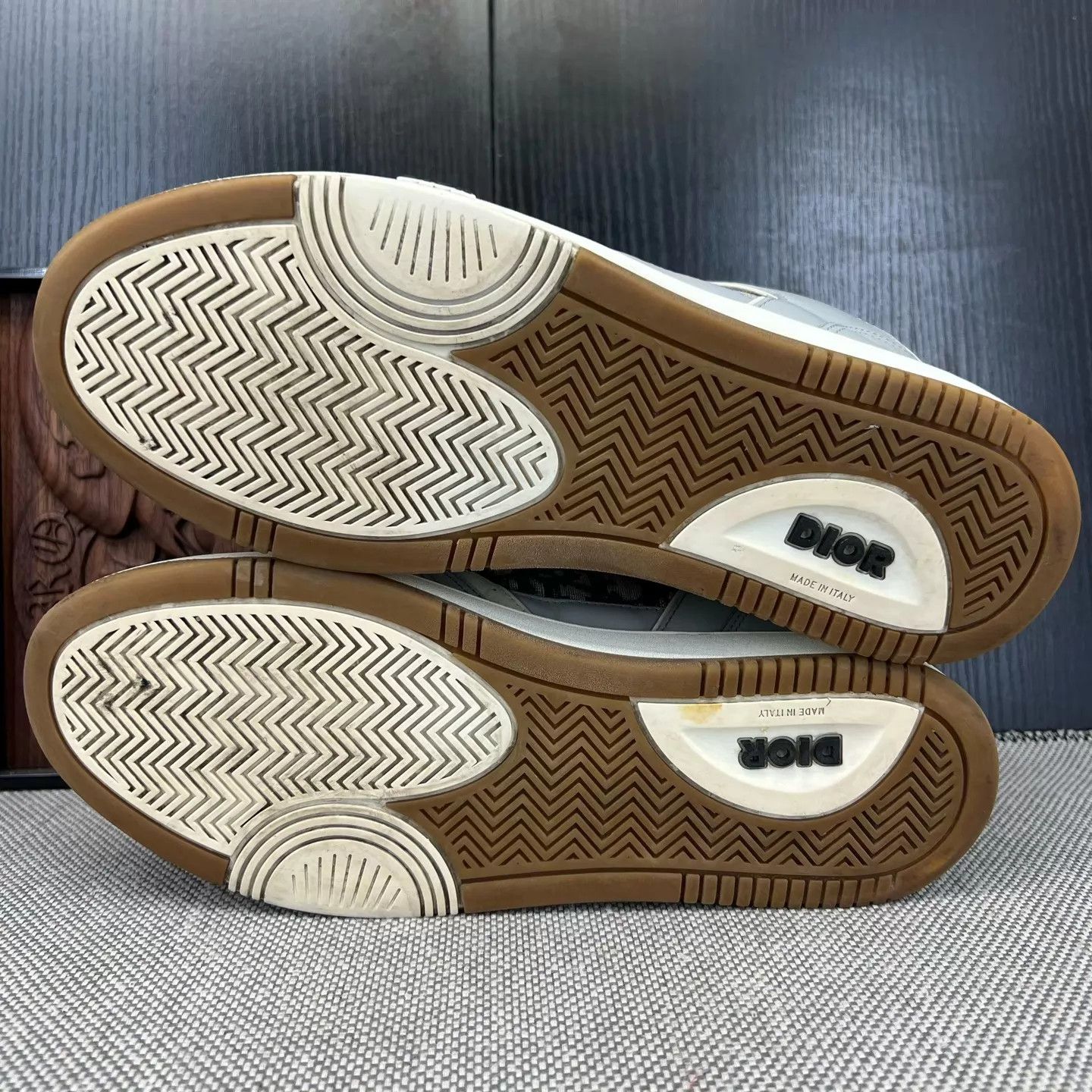 Dior Dior B27 Gray & White Sneakers Size 43 Original Box Size US 10 / EU 43 - 4 Thumbnail