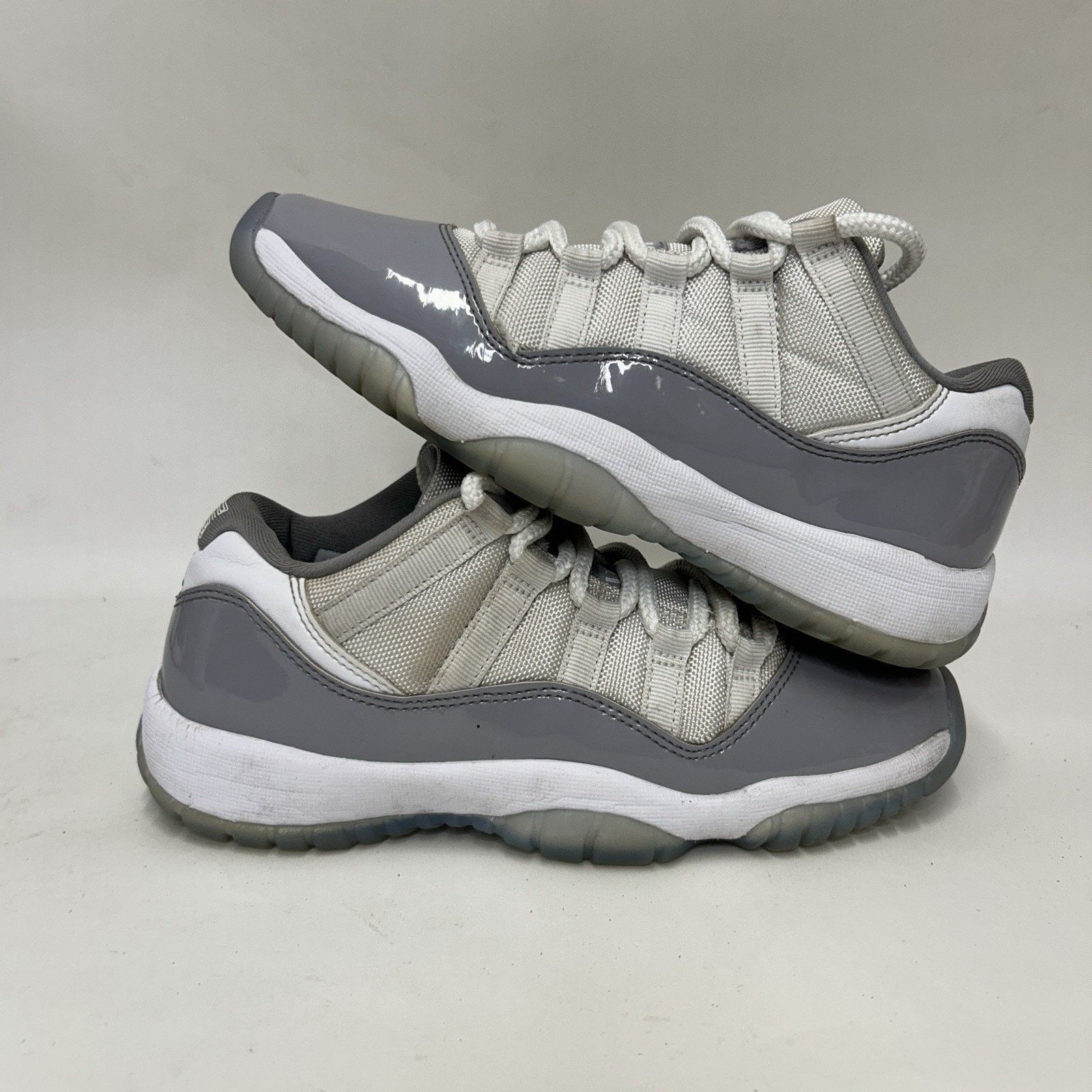 Nike Nike Air Jordan 11 Retro Low GS “Cement Grey" 528896-140 Size US 7 / IT 37 - 1 Thumbnail