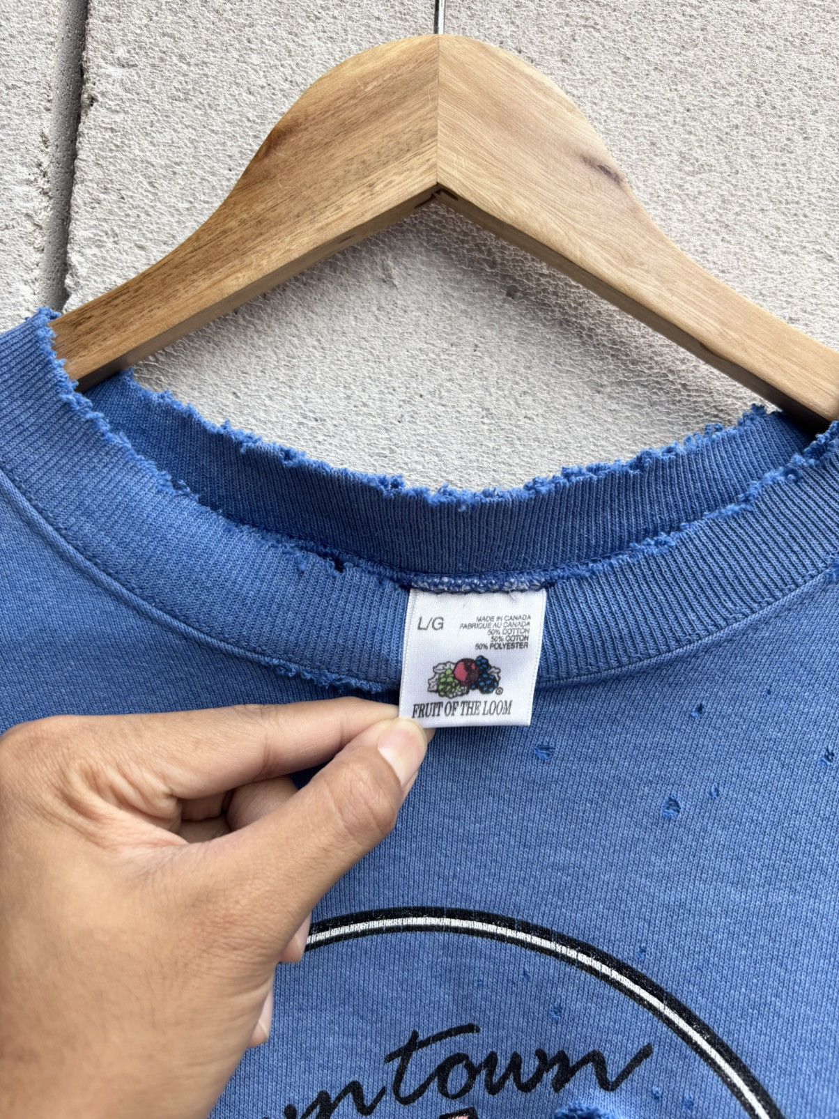Vintage Thrashed Distressed Down Town Courtenay Sweatshirt Size US L / EU 52-54 / 3 - 3 Thumbnail