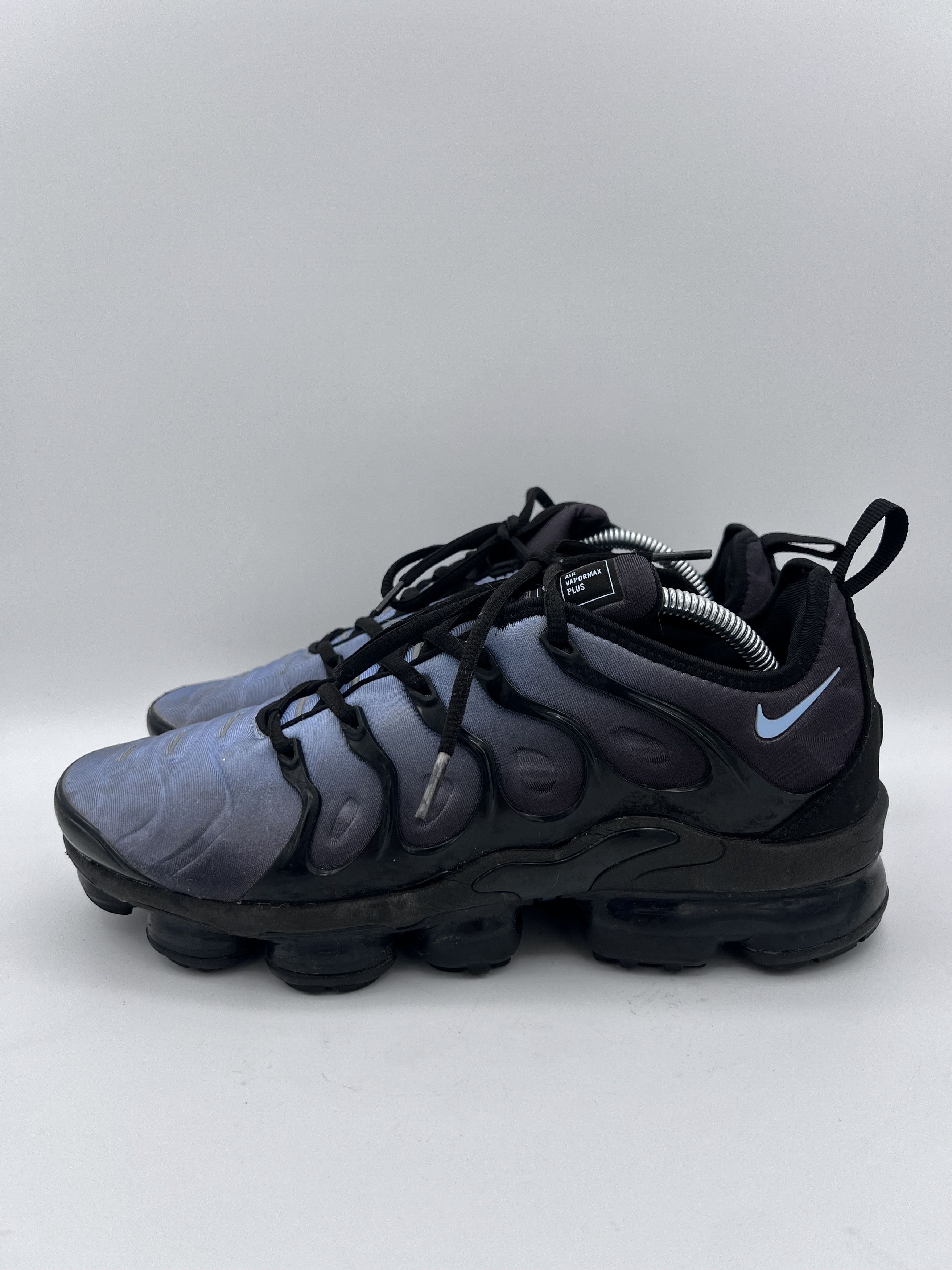 Nike Nike Air VaporMax Plus Black Blue Gradient 924453-018 Sz 9.5 Size US 9.5 / EU 42-43 - 2 Thumbnail