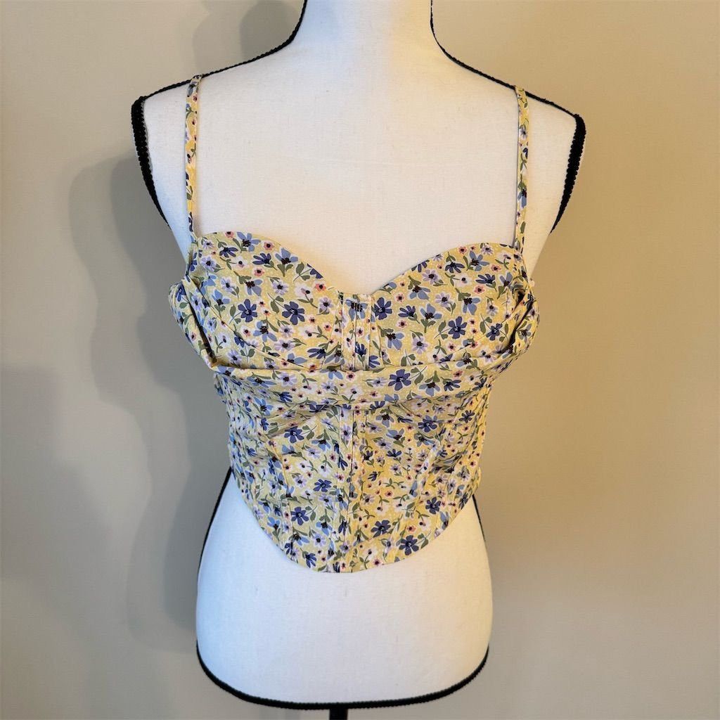 Shein SHEIN Women's M Yellow Floral Boho Ruched Cami Top Sleevele Size M / US 6-8 / IT 42-44 - 1 Thumbnail
