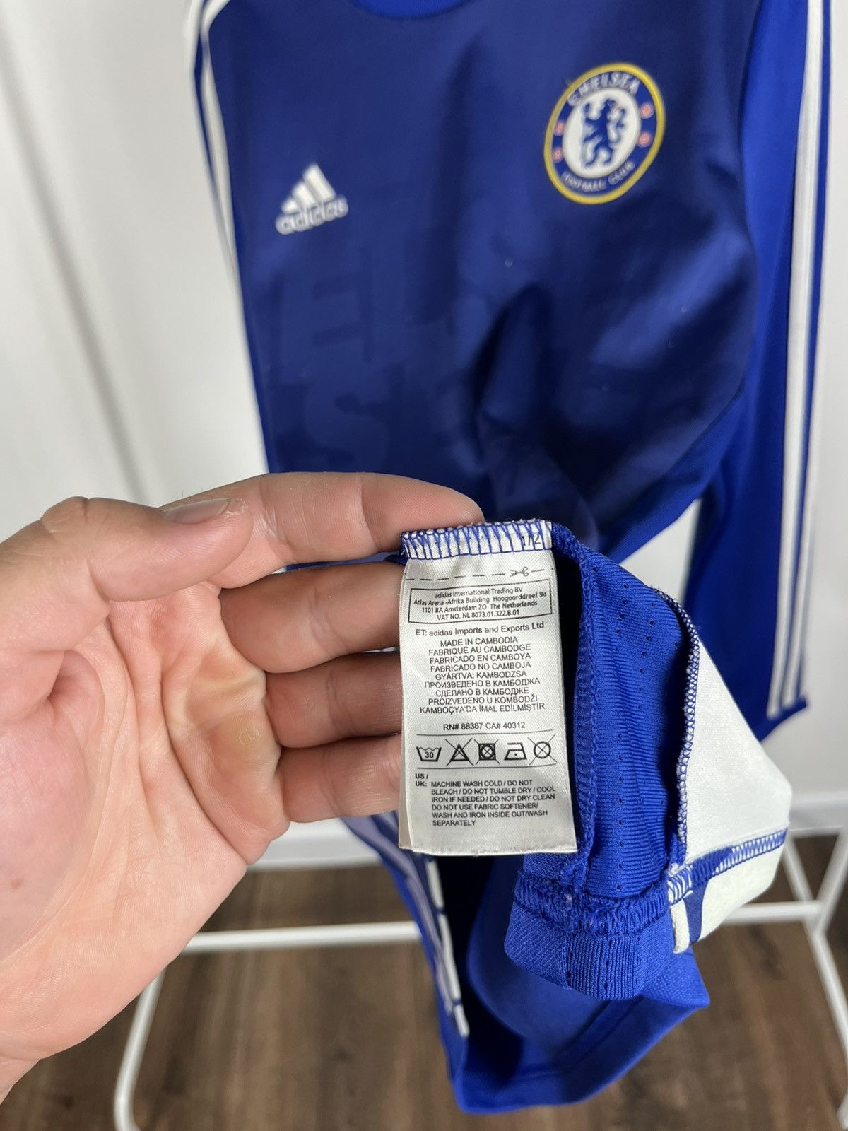 Adidas Adidas Chelsea FC Jersey Long Sleeve Shirt Men’s M ClimaCool Size US M / EU 48-50 / 2 - 7 Thumbnail