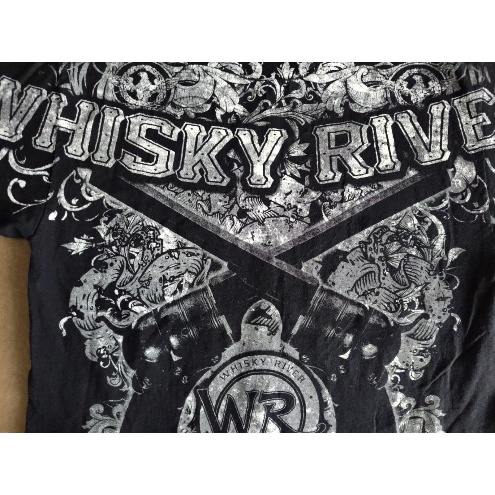 Doublet VINTAGE Whiskey River Beer Motorcycle Biker T-Shirt Adult Large Black Skull Guns Mens Size US L / EU 52-54 / 3 - 5 Thumbnail