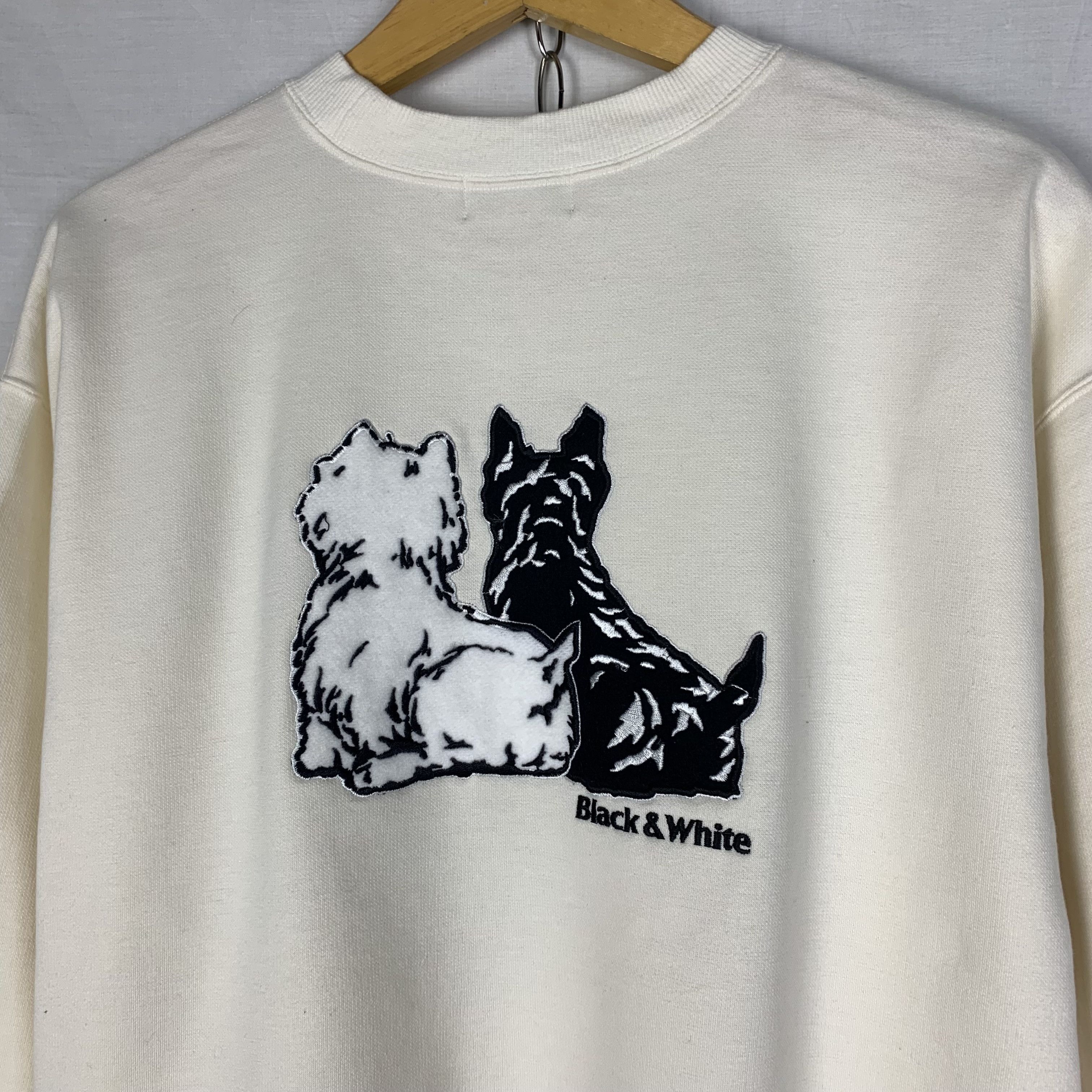 Vintage Black & White Sportswear Sweatshirt Crewneck Size US L / EU 52-54 / 3 - 2 Thumbnail
