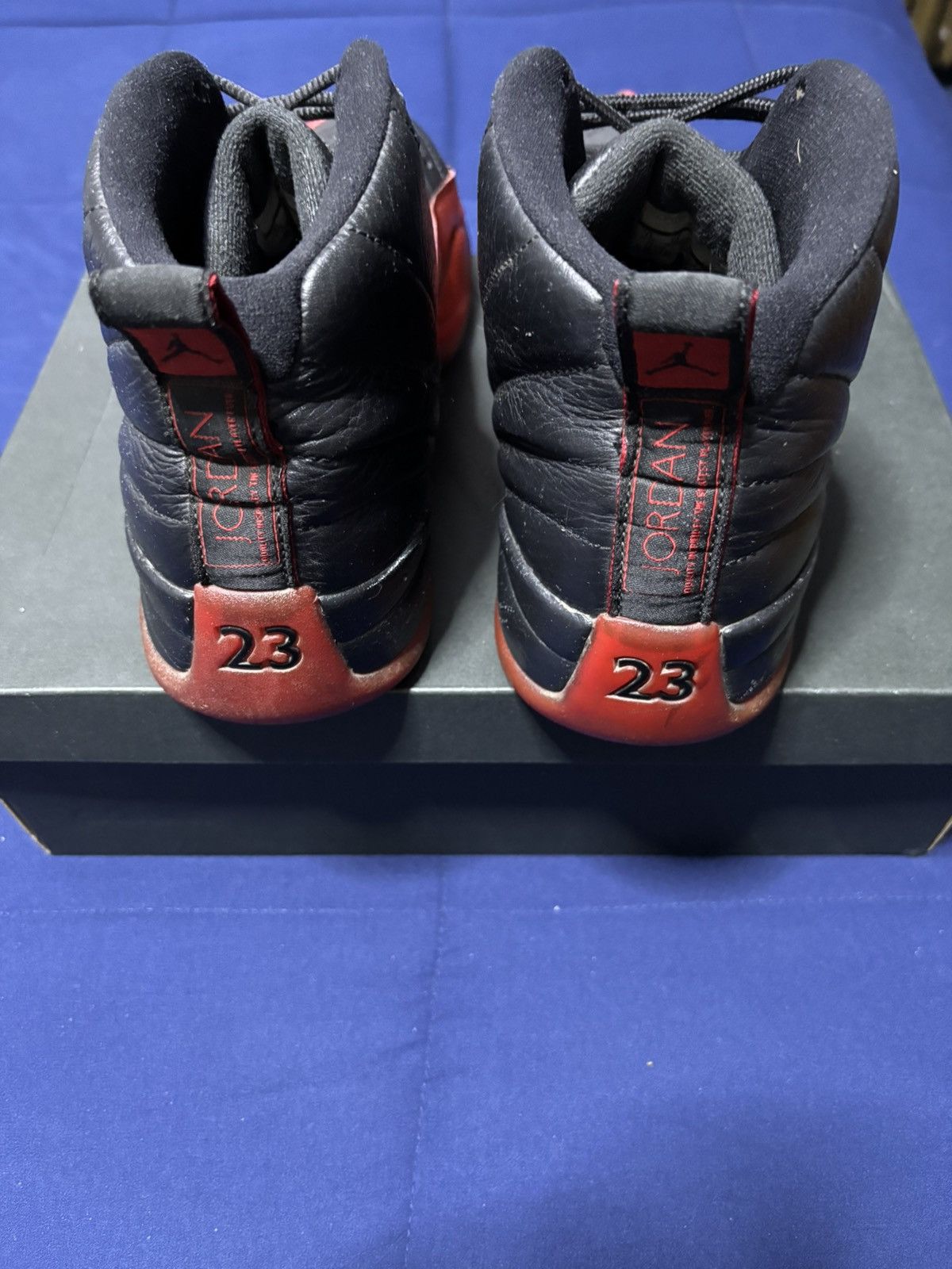 Jordan Brand Jordan 12 Retro Flu Game 2016 Size 11 Size US 11 / EU 44 - 4 Thumbnail