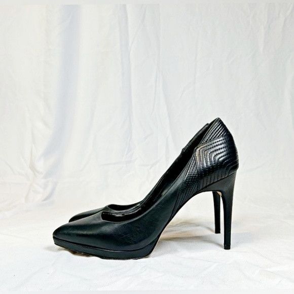 Bcbgmaxazria BCBG MaxAzria Black Leather 4.25" Stiletto Pumps~9~ Size US 9 / IT 39 - 4 Thumbnail