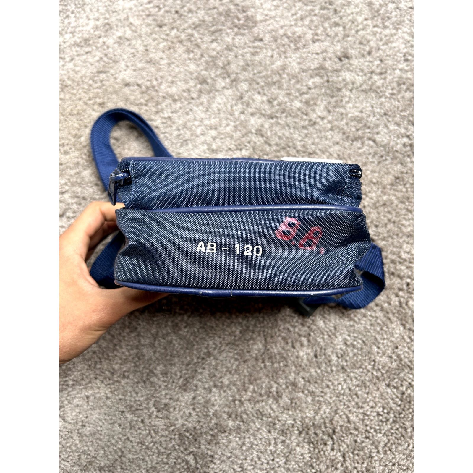 Vintage Vintage 90s Albinar Crossbody Camera Bag Size ONE SIZE - 7 Thumbnail