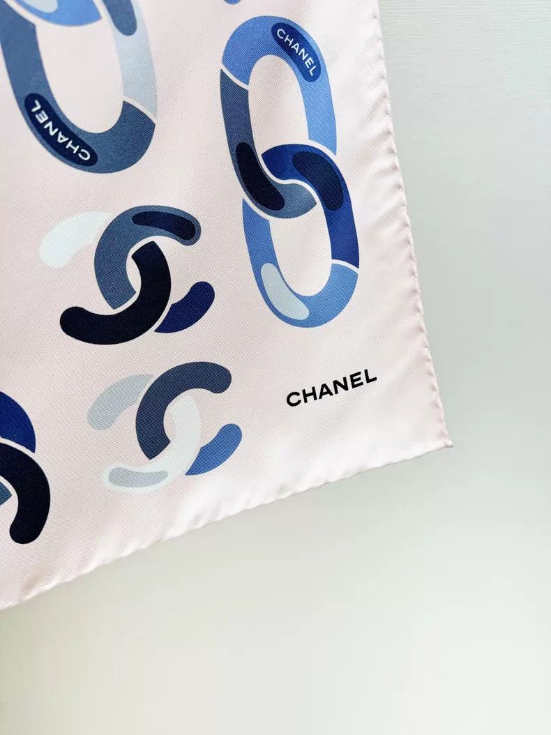 Chanel Chanel Silk scarf Size ONE SIZE - 2 Thumbnail