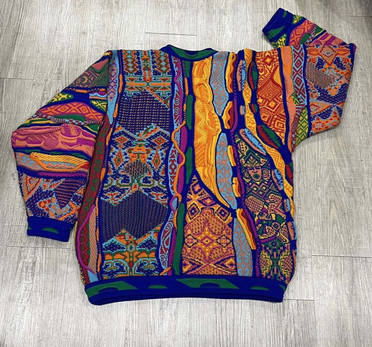 Coogi COOGI Vintage 3D Sweater Size US M / EU 48-50 / 2 - 2 Thumbnail
