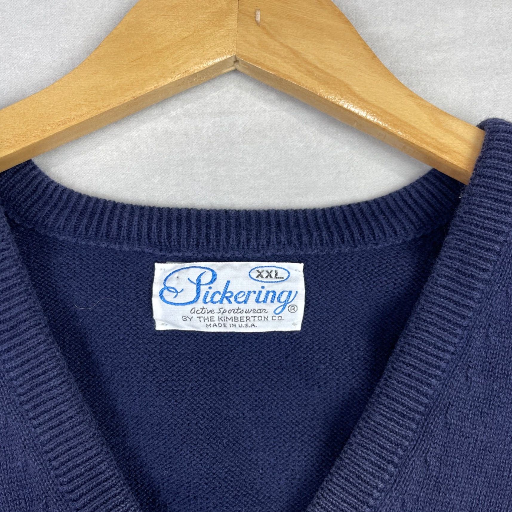 Vintage VINTAGE Pickering Navy Vest Sweater Mens 2XL Beac h Outdoor Golf Knit Embroidered Logo Size US XXL / EU 58 / 5 - 6 Thumbnail