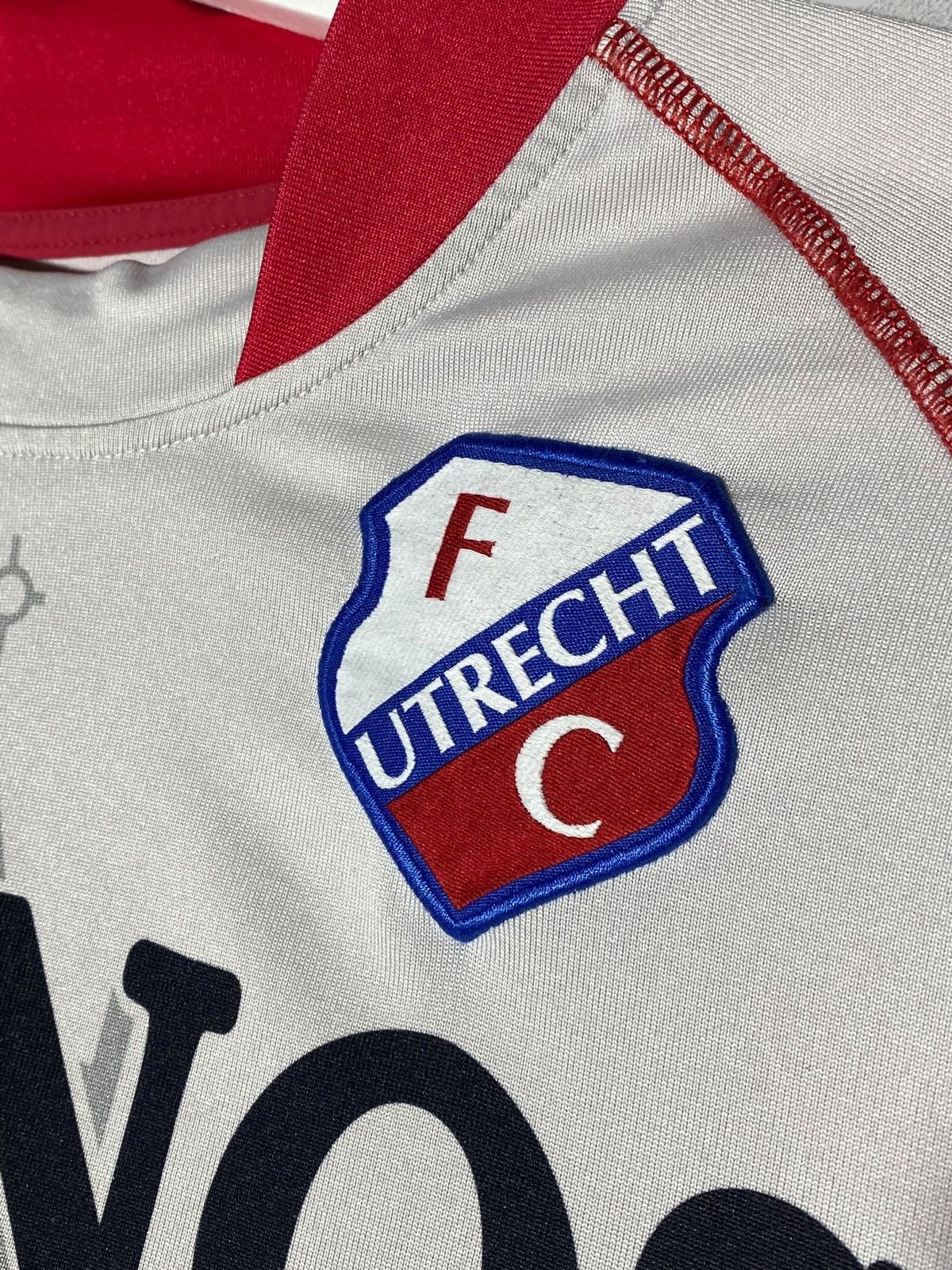Kappa × Vintage Vintage Kappa FC Utrecht 2009/10 Home Football Shirt YXXL Size US S / EU 44-46 / 1 - 14 Thumbnail