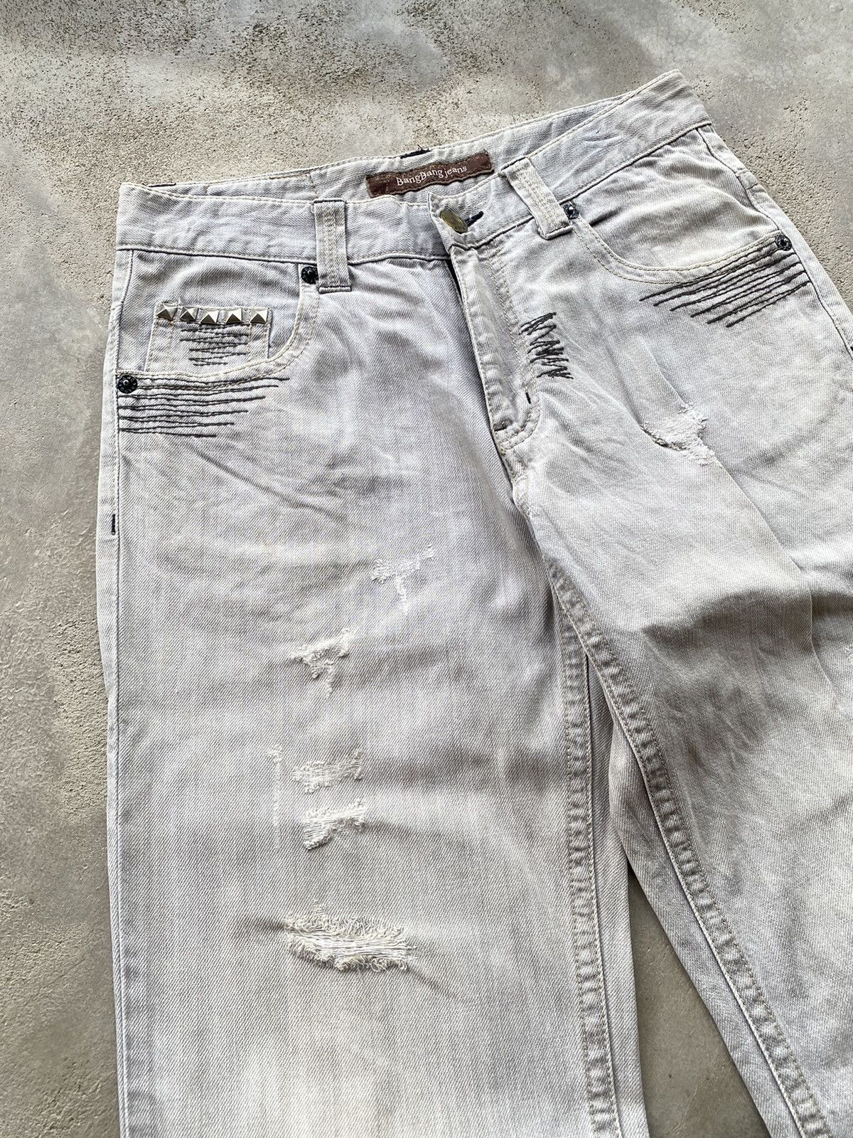 If Six Was Nine × Japanese Brand × Le Grande Bleu (L.G.B.) Bang Bang Ripped Spike Baggy Jeans Size US 31 - 4 Thumbnail
