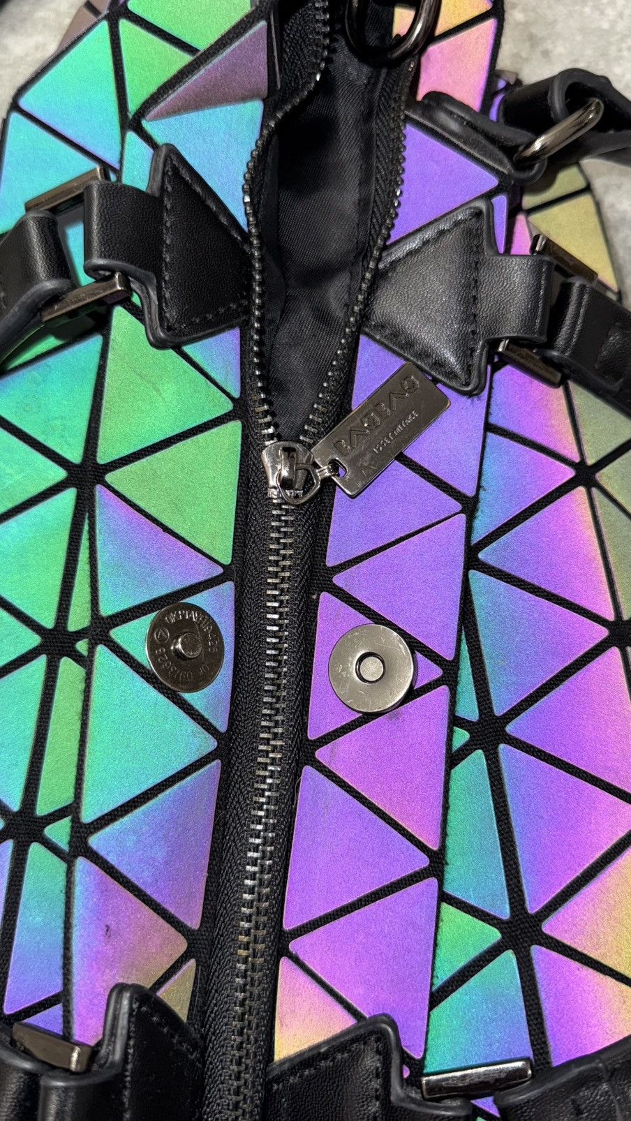 Issey Miyake Issey Miyake BaoBao bag reflective Size ONE SIZE - 13 Thumbnail