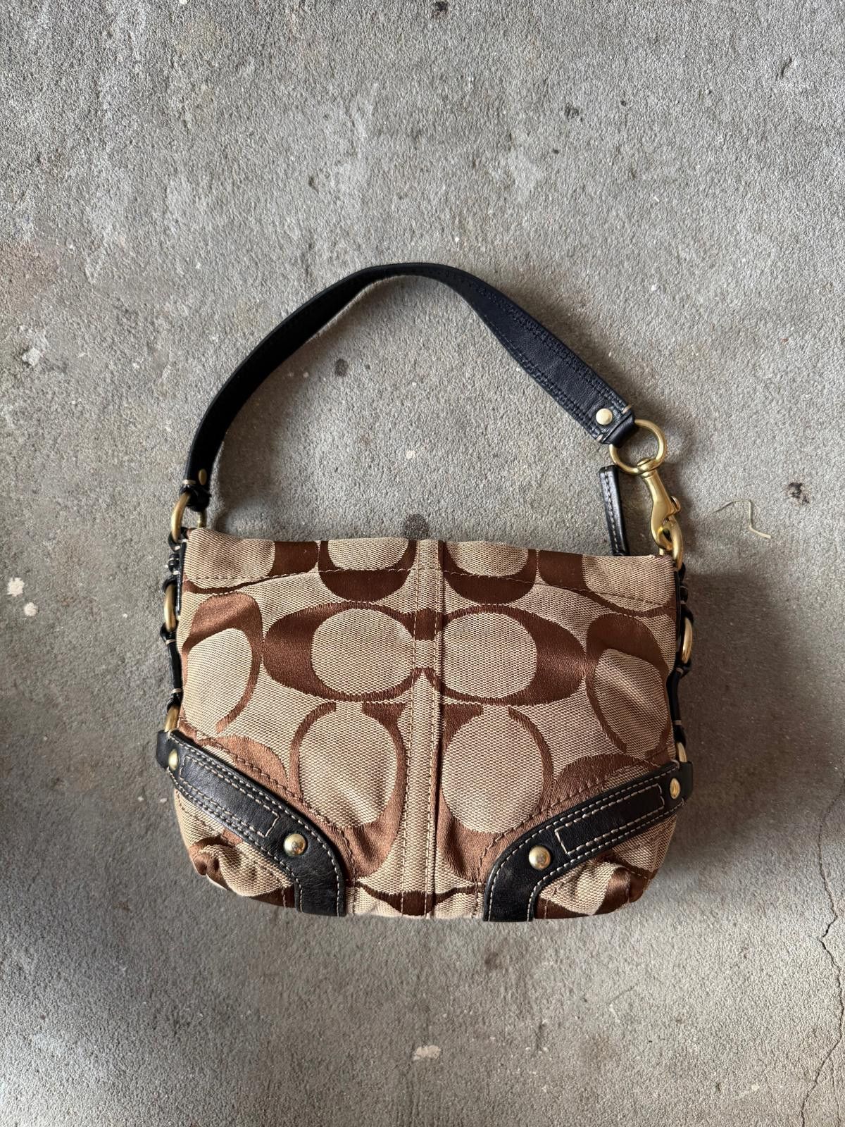 Coach Coach Signature Mini Carly Shoulder Bag Beige/Black Size ONE SIZE - 6 Thumbnail
