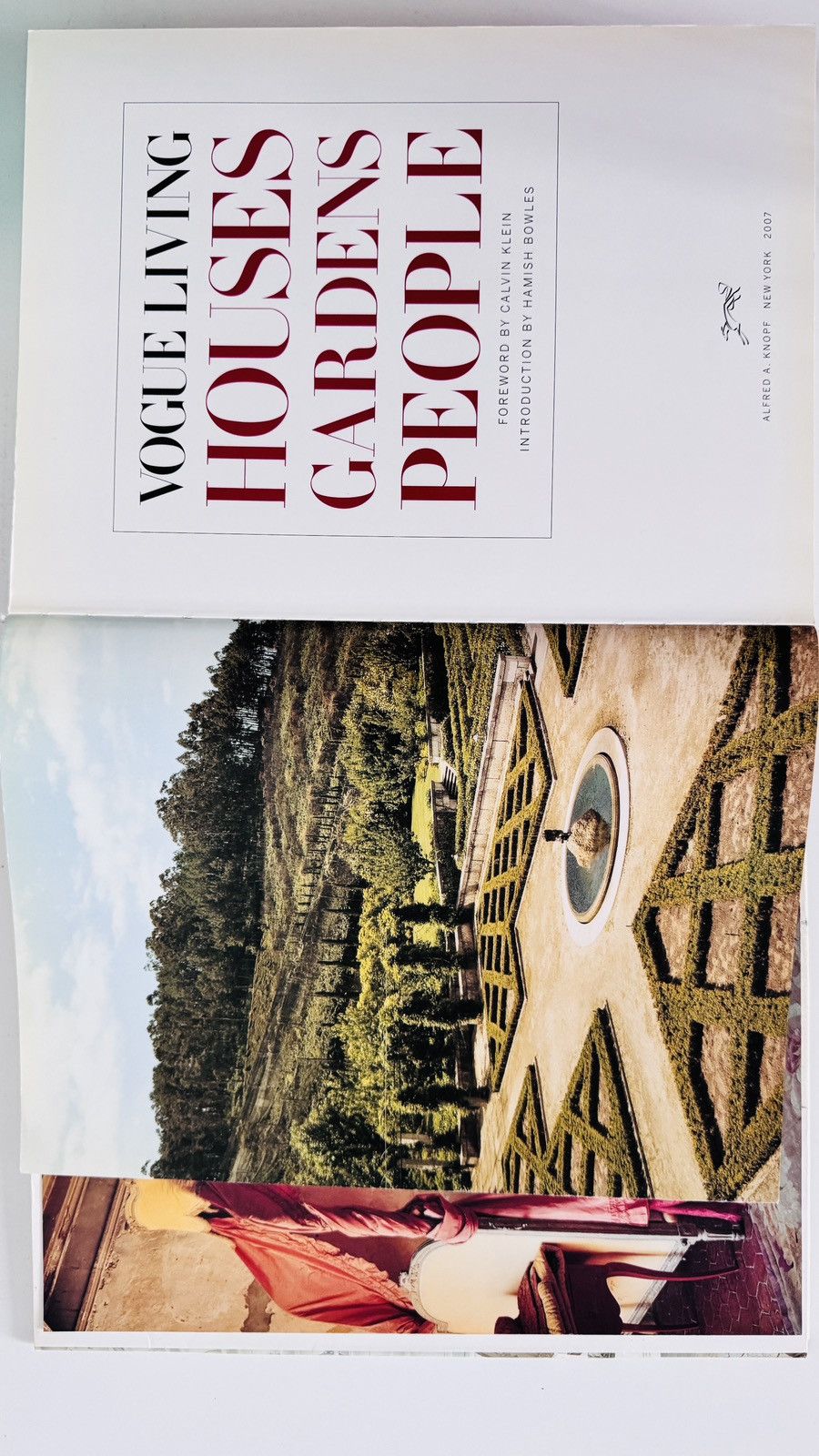 Vogue Vogue Living Hardcover - Houses, Gardens, People 2007 Size ONE SIZE - 3 Thumbnail