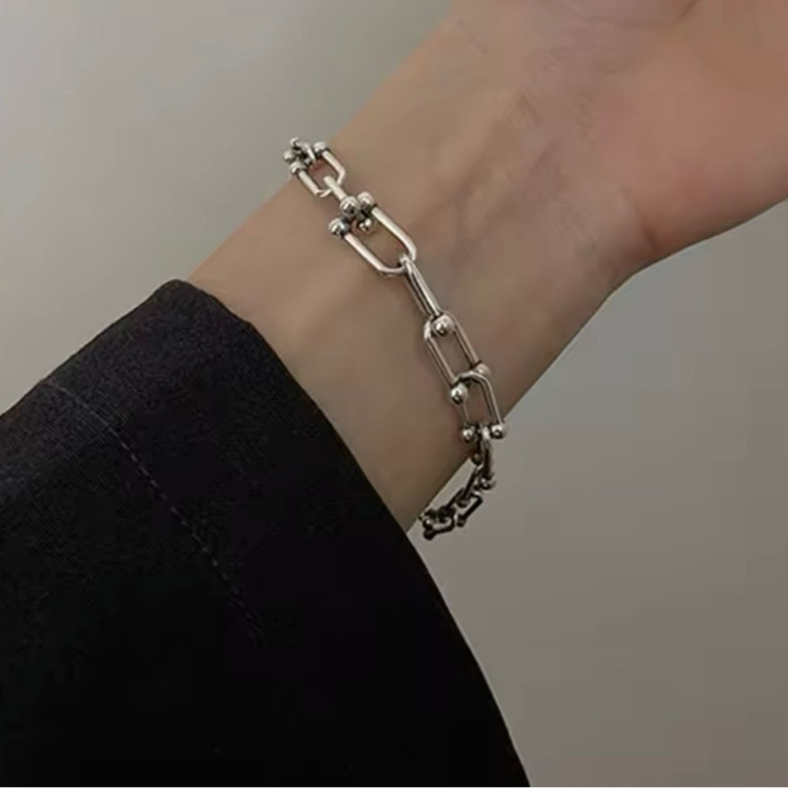 Other Thick U Chain Silver Bracelet Size ONE SIZE - 1 Thumbnail