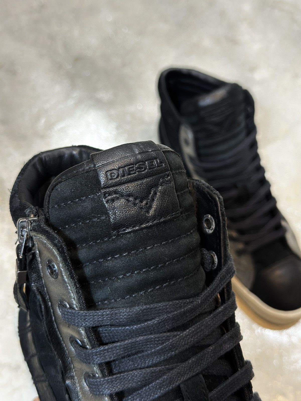 Diesel (FW17) D-STRING PLUS HI TOP Size US 10 / EU 43 - 12 Thumbnail