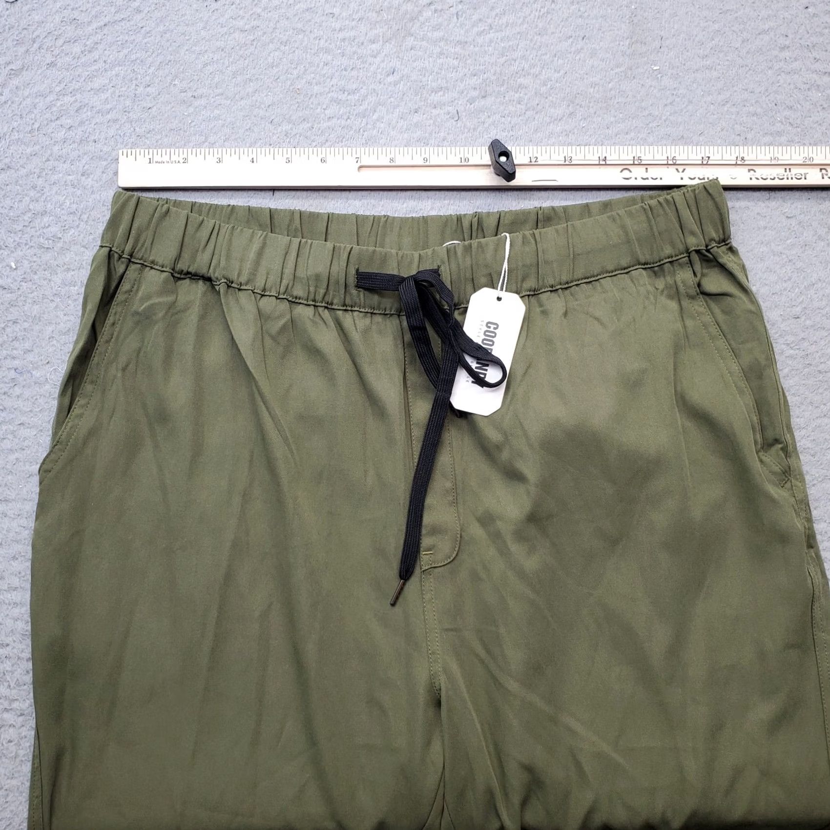 Vintage Coofandy Mens XL Green Solid Regular Fit Joggers Pants Slash Pockets Drawstring Size US 36 / EU 52 - 5 Thumbnail