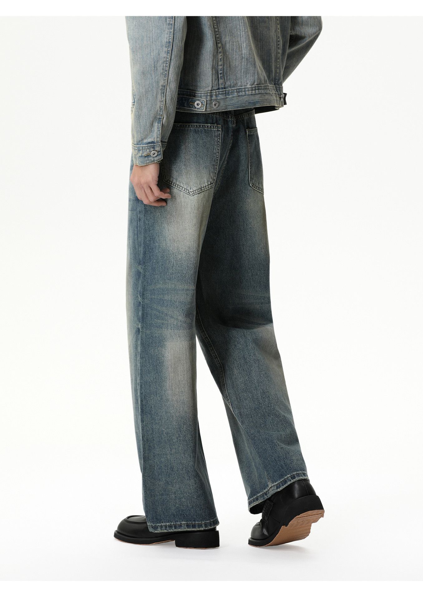 Vintage Men's American street whiskered straight loose washed jeans Size US 32 / EU 48 - 4 Thumbnail