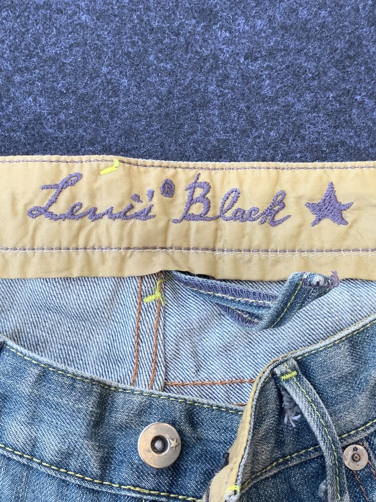 Levi's Vintage Clothing VINTAGE LEVI'S BLACK STAR RARE JEANS. Size US 32 / EU 48 - 6 Thumbnail