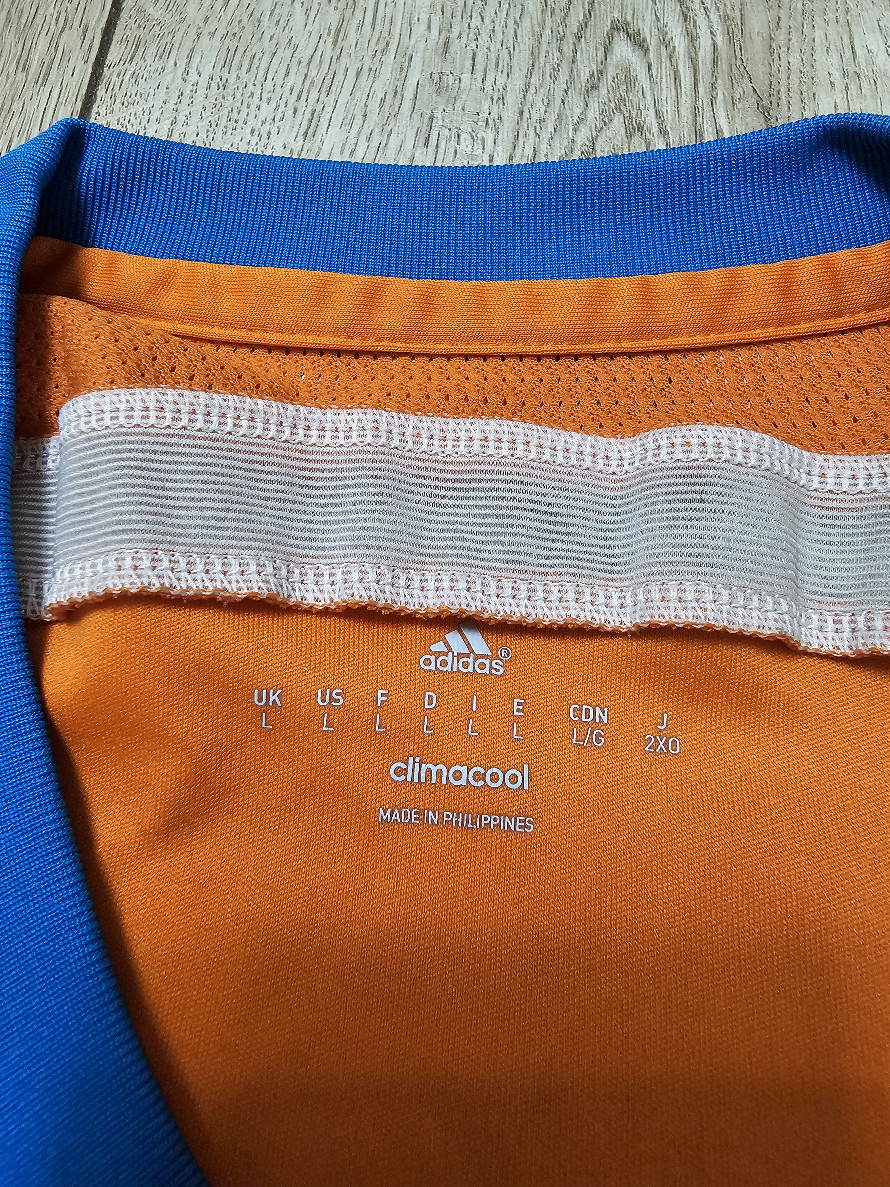 Adidas VALENCIA 2014 2015 AWAY FOOTBALL SHIRT SPAIN SOCCER JERSEY Size US L / EU 52-54 / 3 - 8 Thumbnail