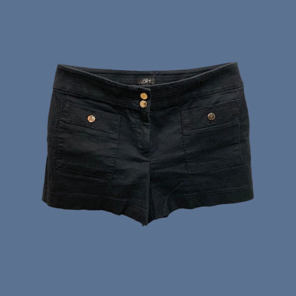 Loft Loft Shorts Womens Size 2 Black Goldtone Button Pockets Size 26" / US 2 / IT 38 - 1 Thumbnail