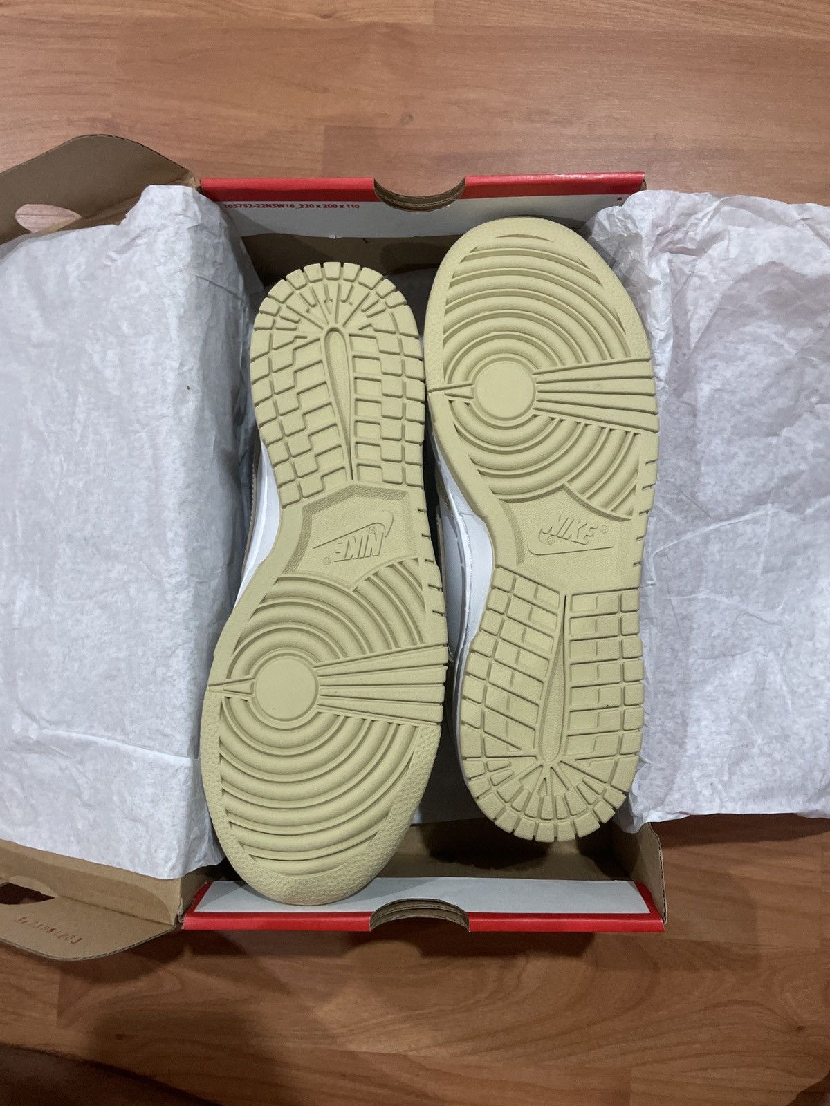 Nike NIKE DUNK LOW RETRO Size US 8.5 / EU 41-42 - 7 Thumbnail