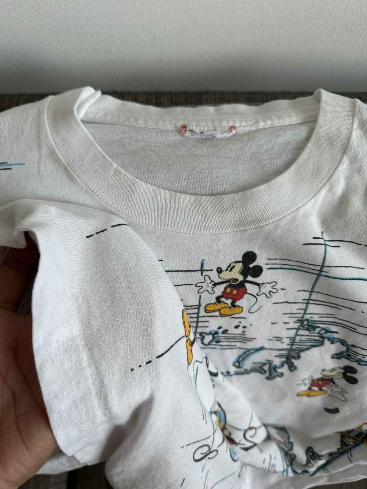 Mickey Mouse Vintage 90’s Disney Mickey Mouse All Over Print USA Tshirt Size US XL / EU 56 / 4 - 4 Thumbnail
