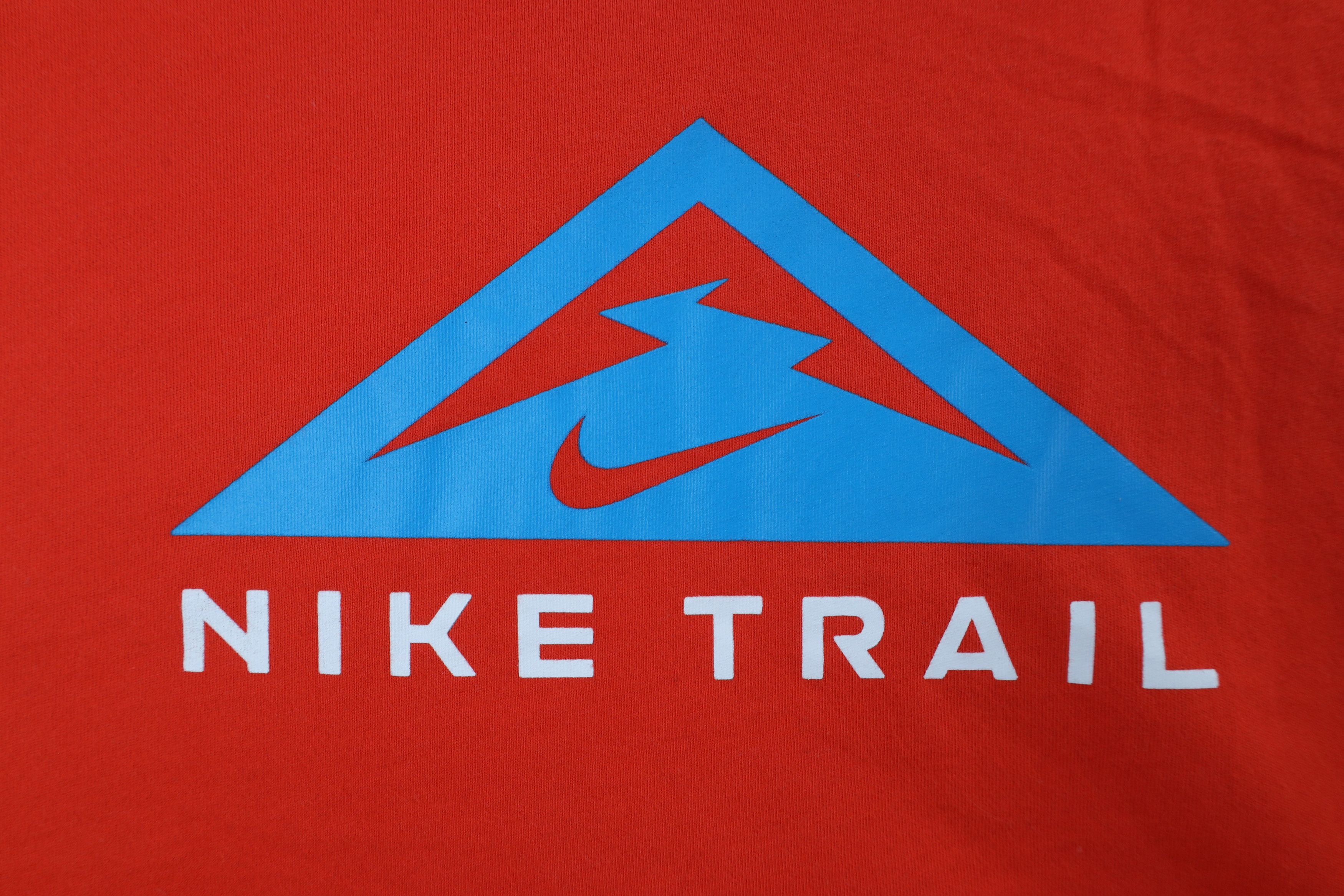 Nike × Vintage Nike Trail Travis Scott Center Swoosh Short Sleeve T-Shirt Size US L / EU 52-54 / 3 - 4 Thumbnail