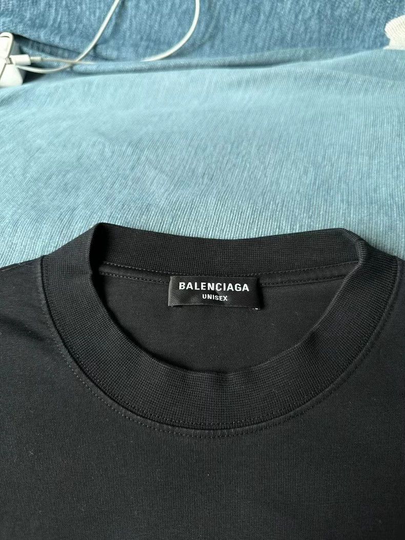 Balenciaga Balenciaga Embroidered front and back short sleeves Size US S / EU 44-46 / 1 - 3 Thumbnail