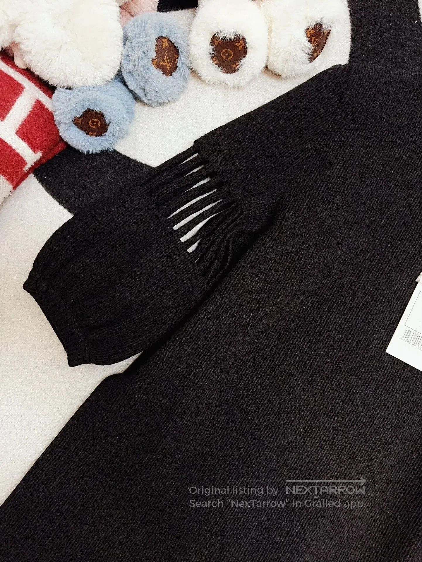 Chanel black lantern sleeve lace dress. Size US M / EU 48-50 / 2 - 4 Thumbnail
