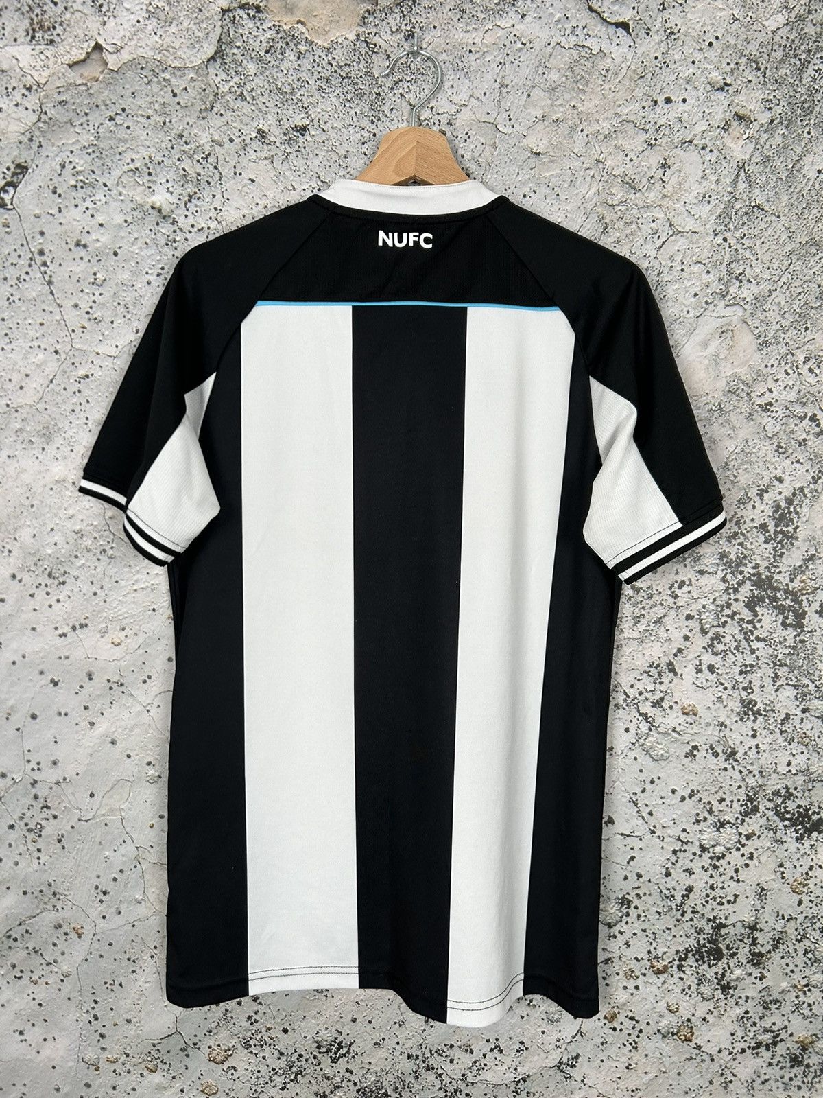 Other Newcastle United Soccer Jersey Castore Football Retro Size US M / EU 48-50 / 2 - 4 Thumbnail