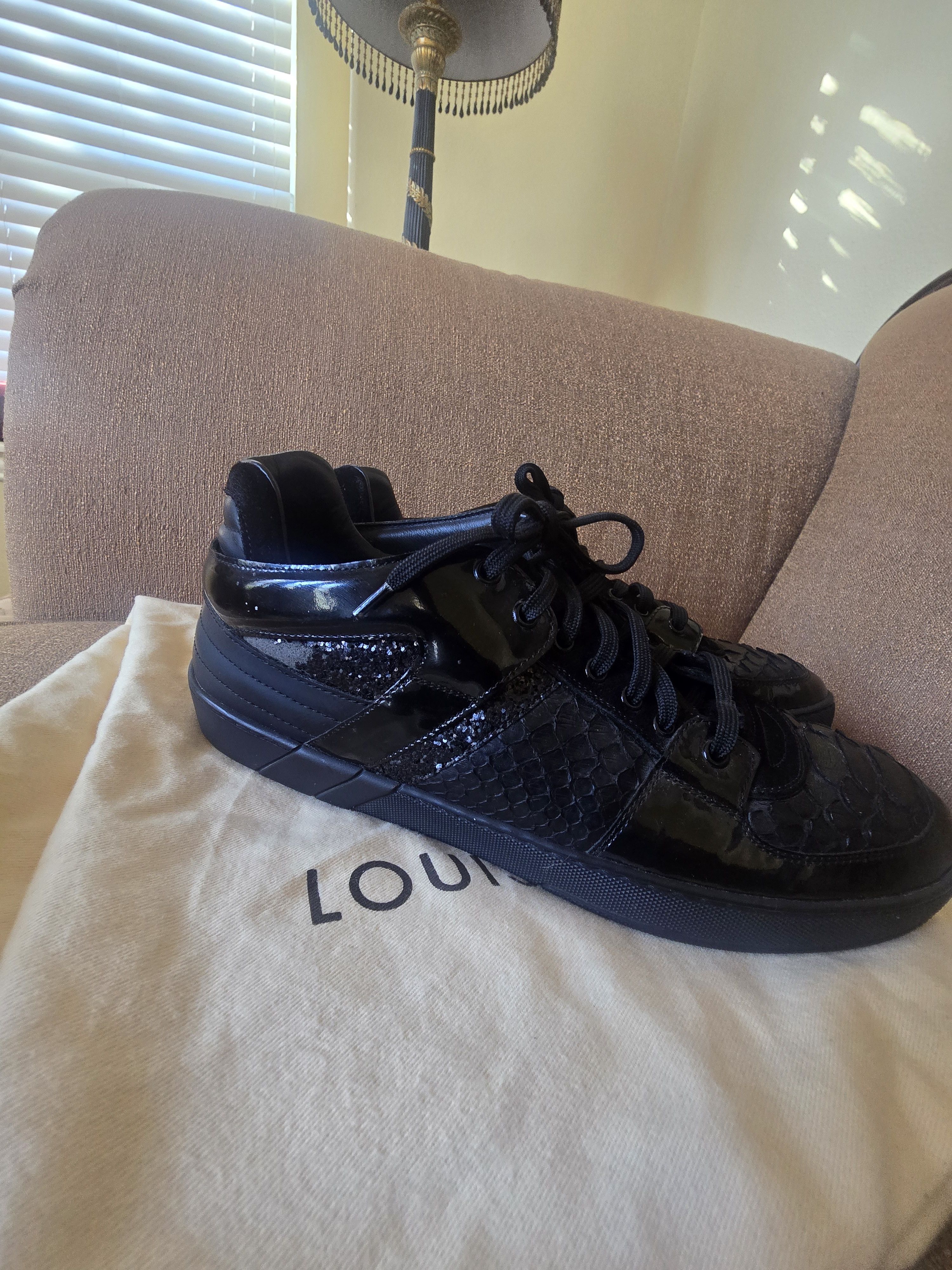 Louis Vuitton Louis Vuitton Black Python/Leather Sneakers Sz LV/8/US9 Size US 9 / EU 42 - 6 Thumbnail