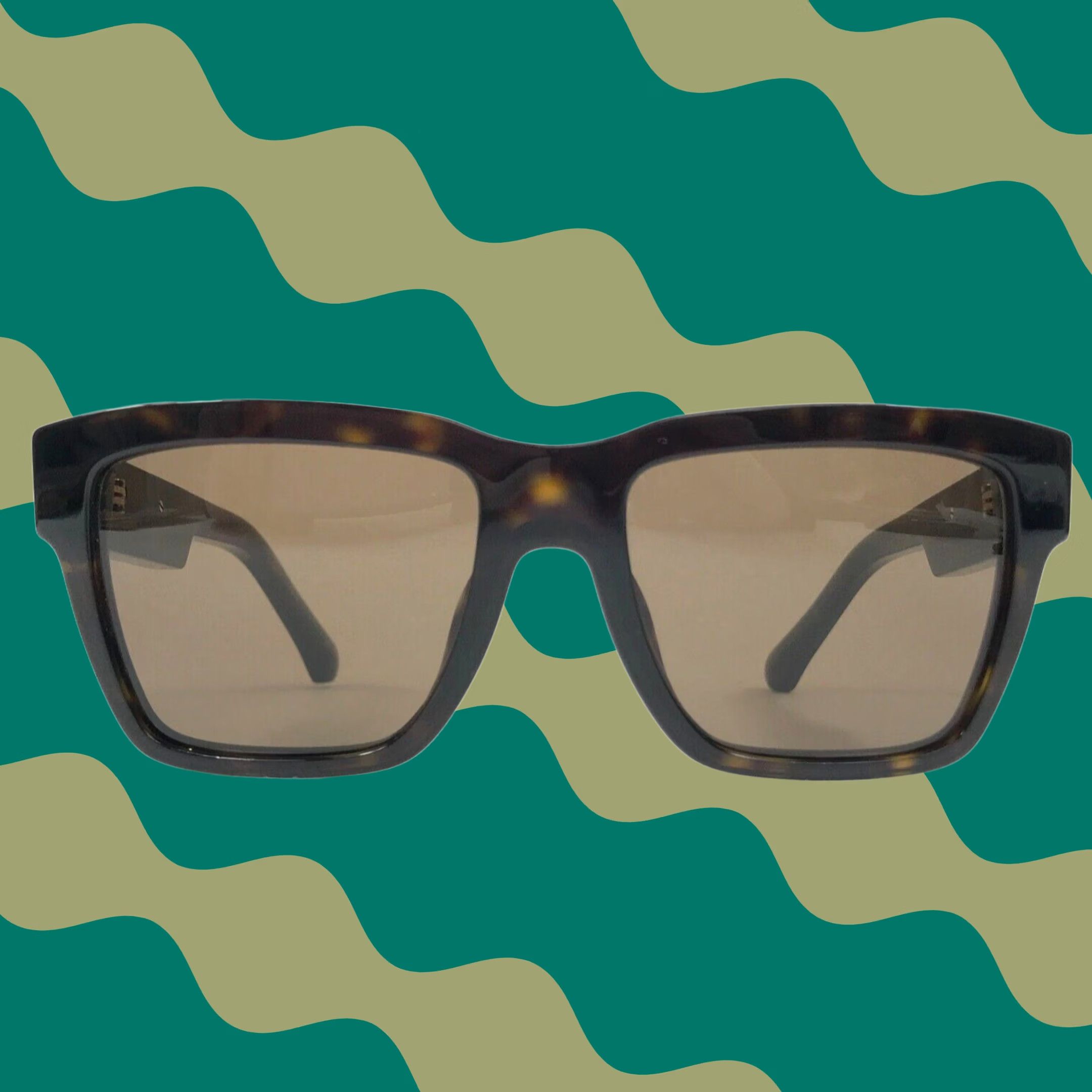 Dolce & Gabbana Sunglasses D&G8004 514/71 Green Rectangular w/ Green Lenses Dolce & Gabbana Dolce & Gabbana Sunglasses Rectangular Green  main image 3