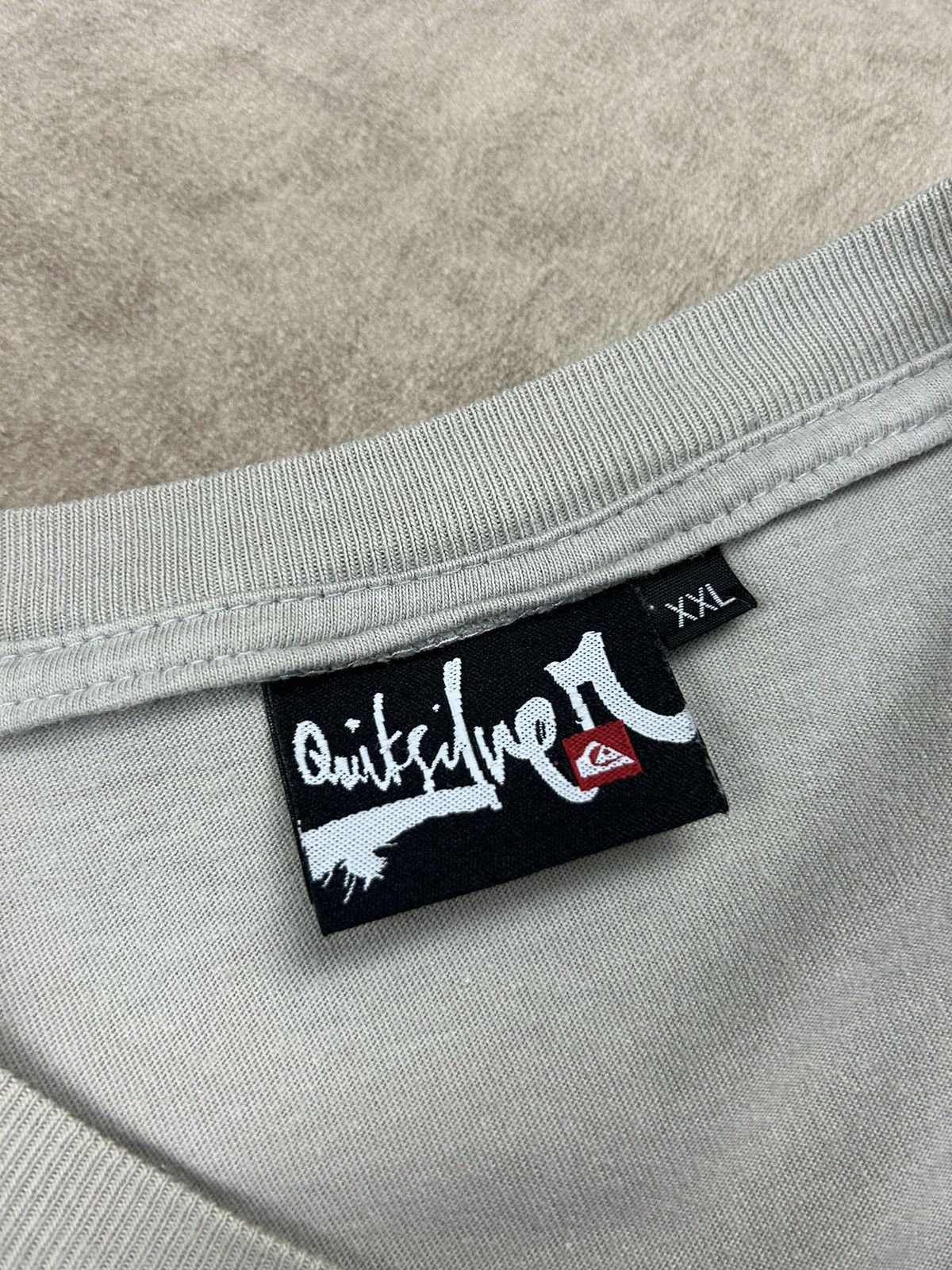 Quiksilver Vintage crazy Quiksilver big logo t shirt surf style Size US XXL / EU 58 / 5 - 9 Thumbnail