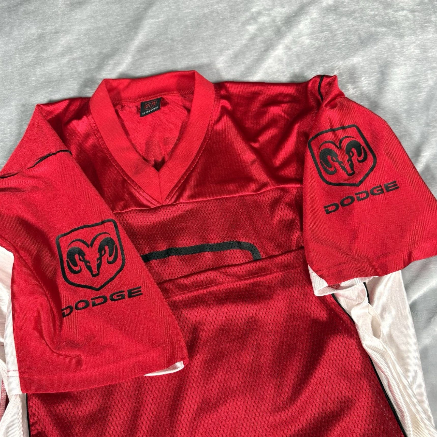 Vintage VINTAGE Dodge Hemi Football Jersey Mens L Shirt Oversized Graphic Print Red 2004 Y2K Football Mens L Size US L / EU 52-54 / 3 - 7 Thumbnail