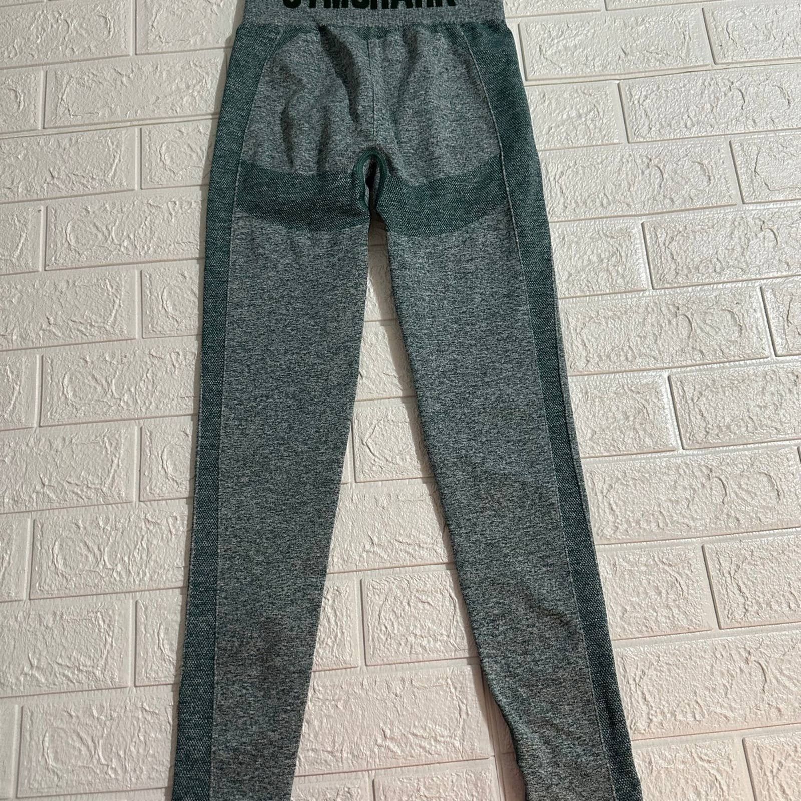 Gymshark Gymshark legging size small Size 27" / US 4 / IT 40 - 7 Thumbnail
