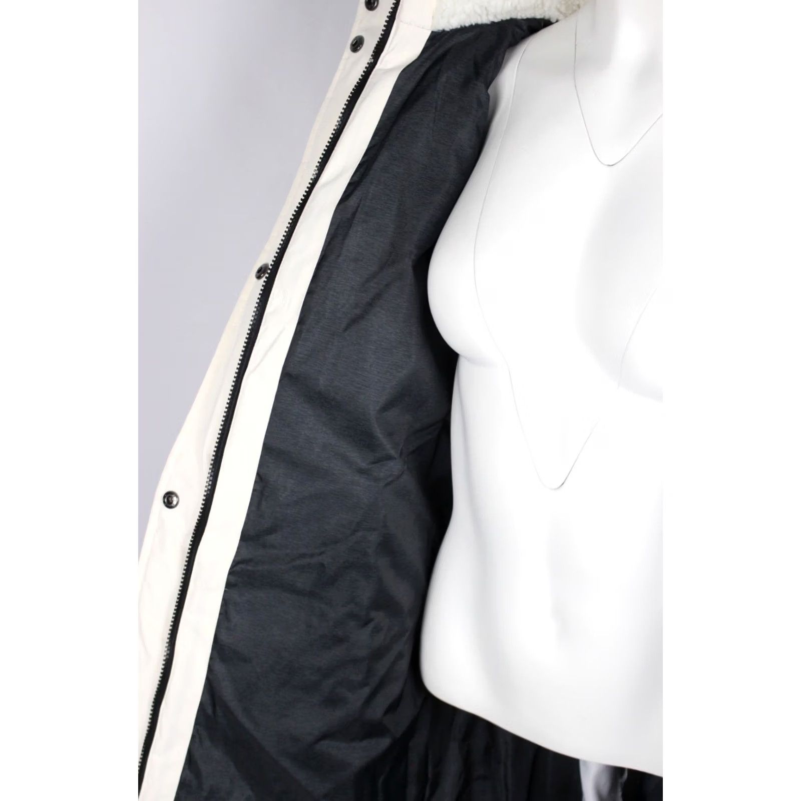 Vintage VINTAGE ROXY Women's Ellie Waterproof Long Jacket Coat Dry Flight 5K Size XL Buttercream Size XL / US 12-14 / IT 48-50 - 5 Thumbnail