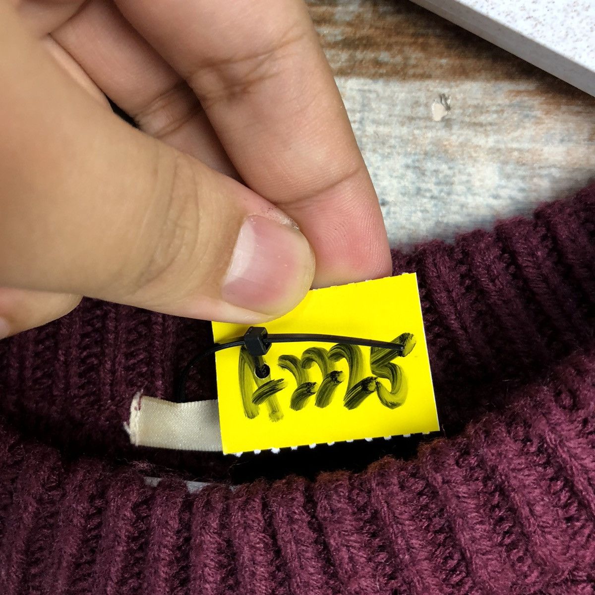 GU × Homespun Knitwear GU Maroon Knitwear #A2225 Size M / US 6-8 / IT 42-44 - 9 Thumbnail