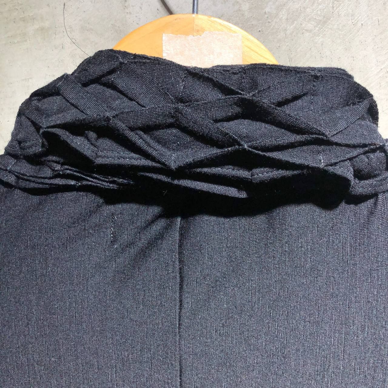 Comme des Garcons Comme Des Garcon AD2015 Honeycomb Ruffle longsleeves Size M / US 6-8 / IT 42-44 - 5 Thumbnail