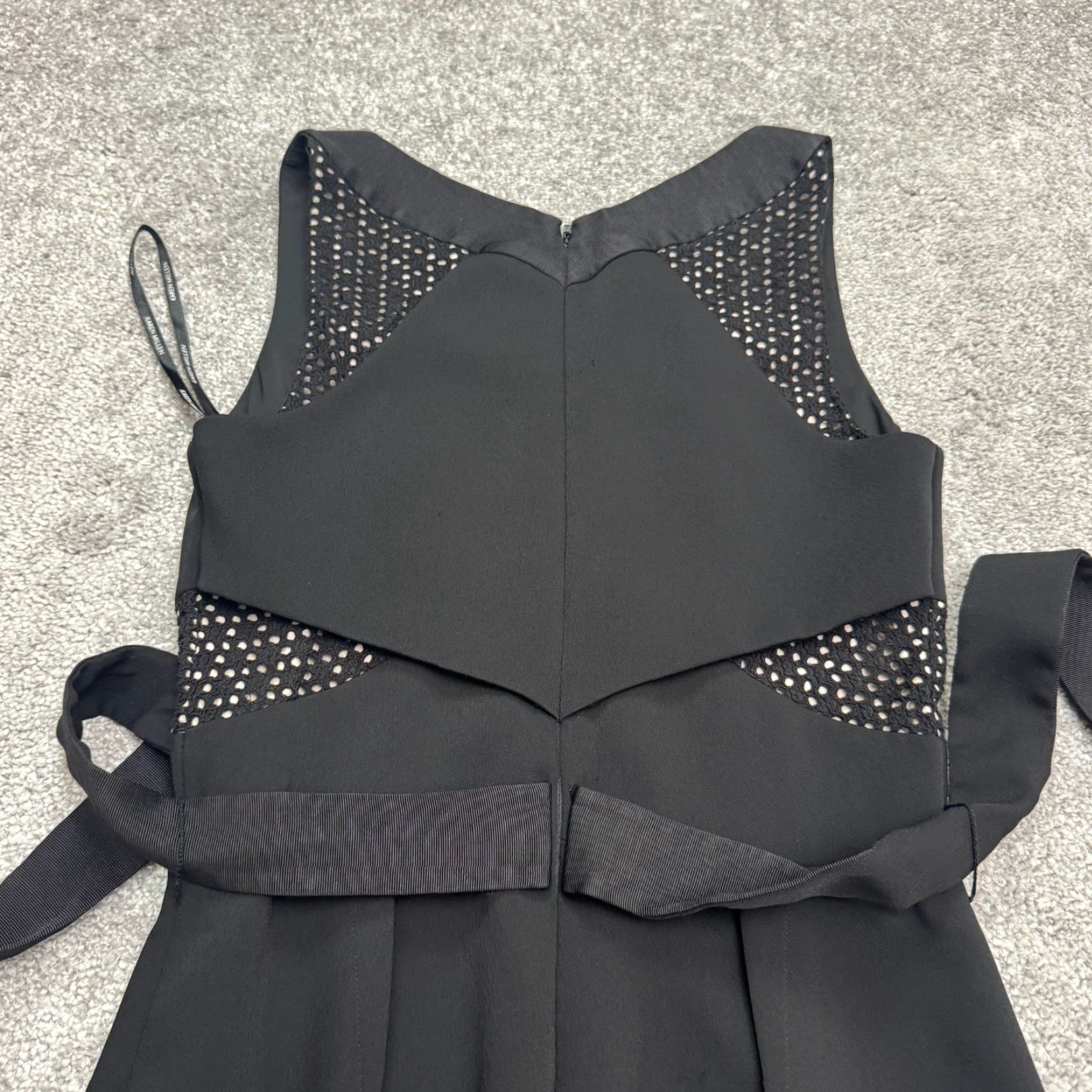 Karen Millen Karen Millen Knee Length Cut Out Pencil Sheath Dress Womens 4 Black Sleeveless Size S / US 4 / IT 40 - 3 Thumbnail