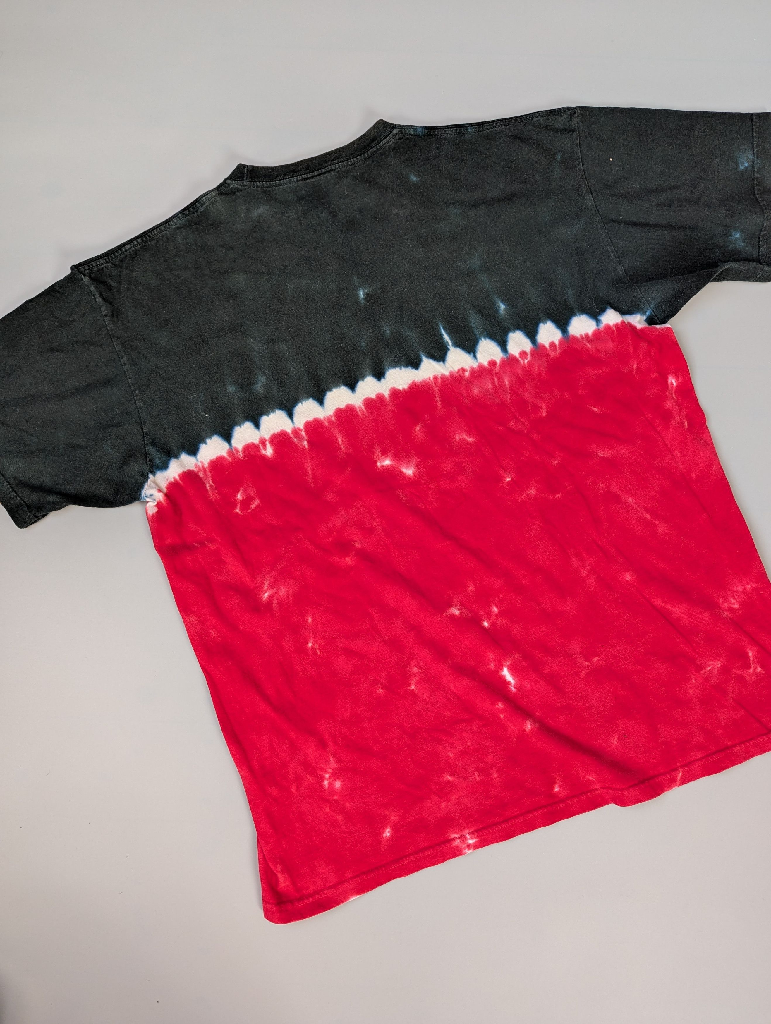 Liquid Blue × NHL × Vintage Liquid Blue 90's Chicago Blackhawks Tie Dye T Shirt Size US XL / EU 56 / 4 - 9 Thumbnail